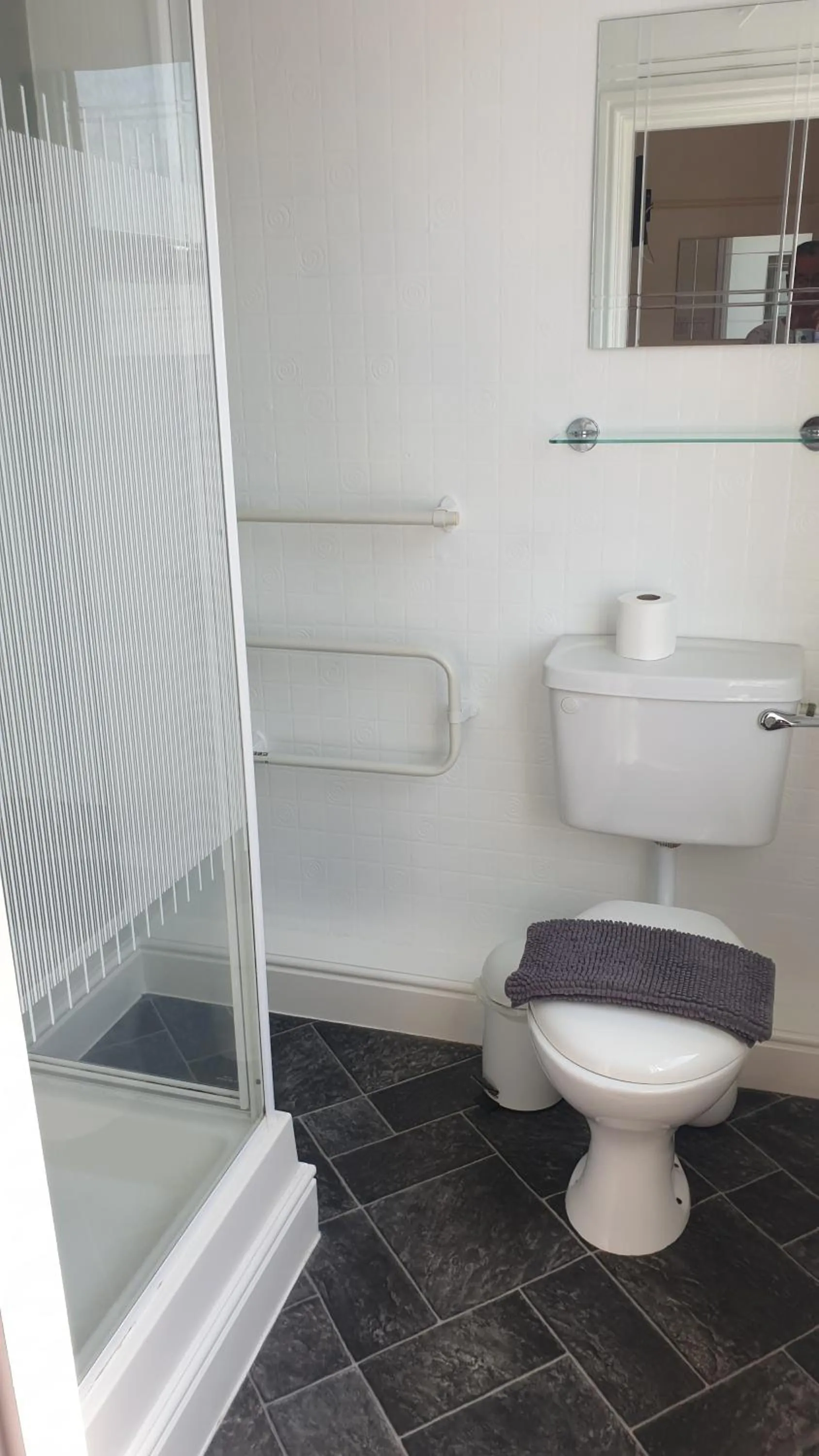 Shower in All Seasons Guest House