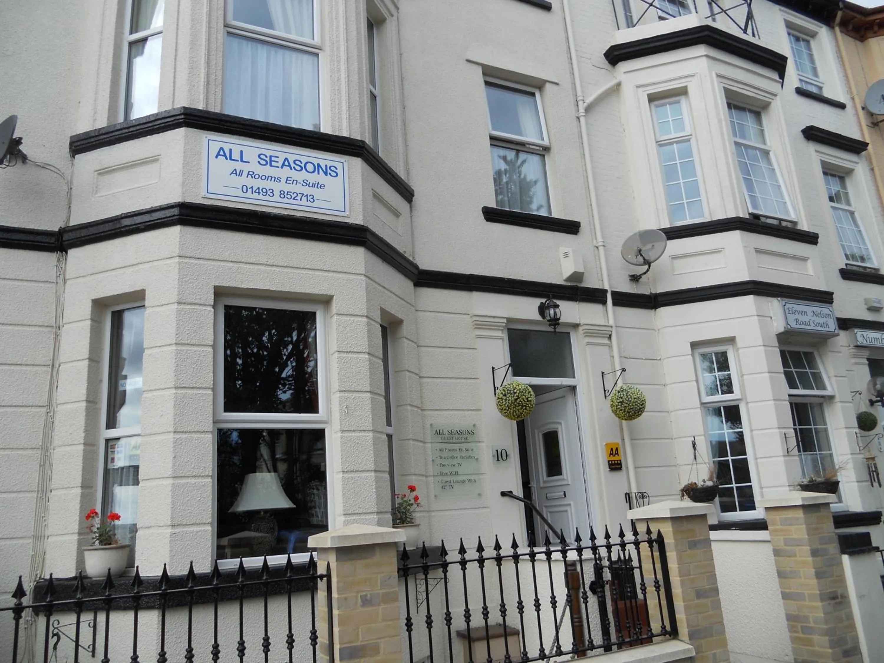 Facade/entrance in All Seasons Guest House