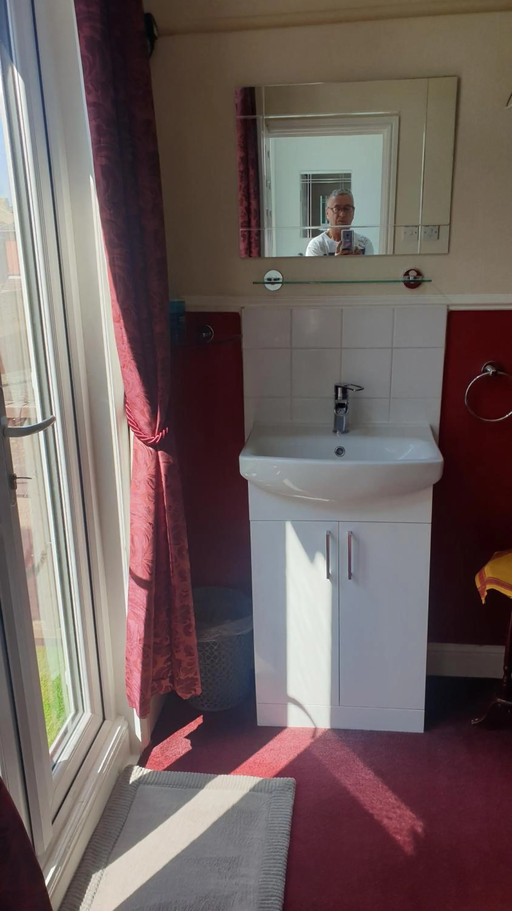 Bathroom in All Seasons Guest House