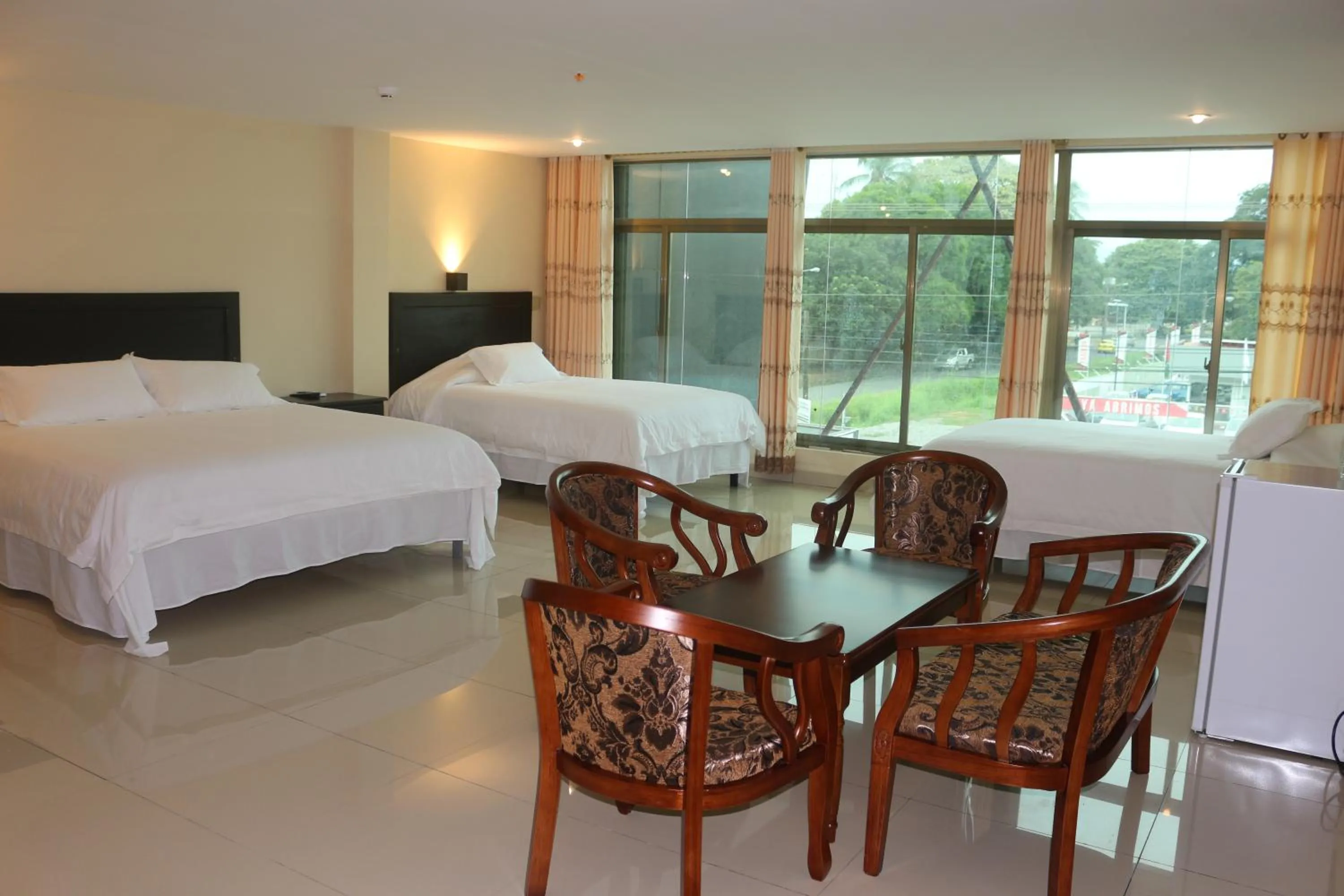 Photo of the whole room, Bed in Hotel F Sur Inn