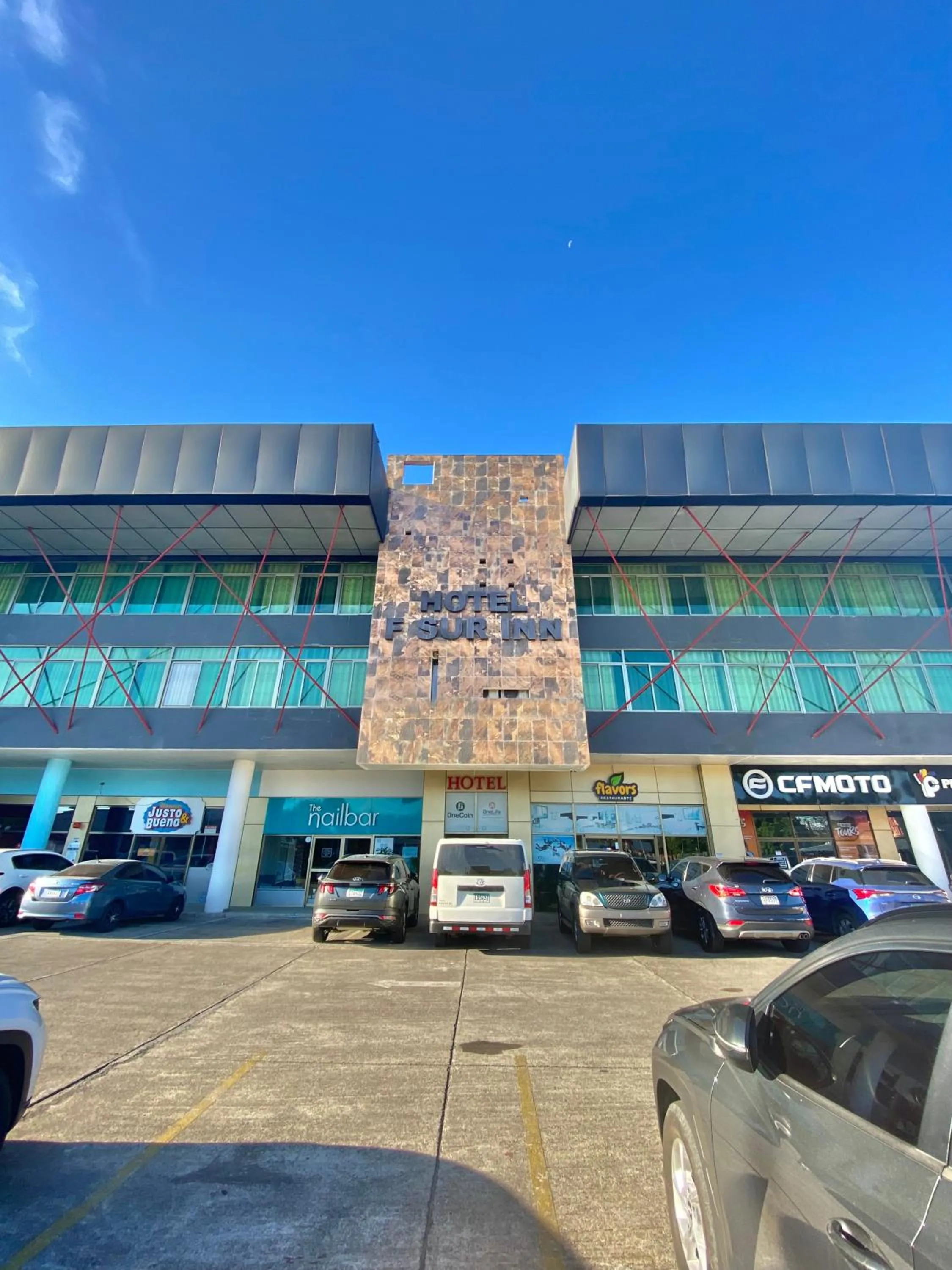 Property building in Hotel F Sur Inn