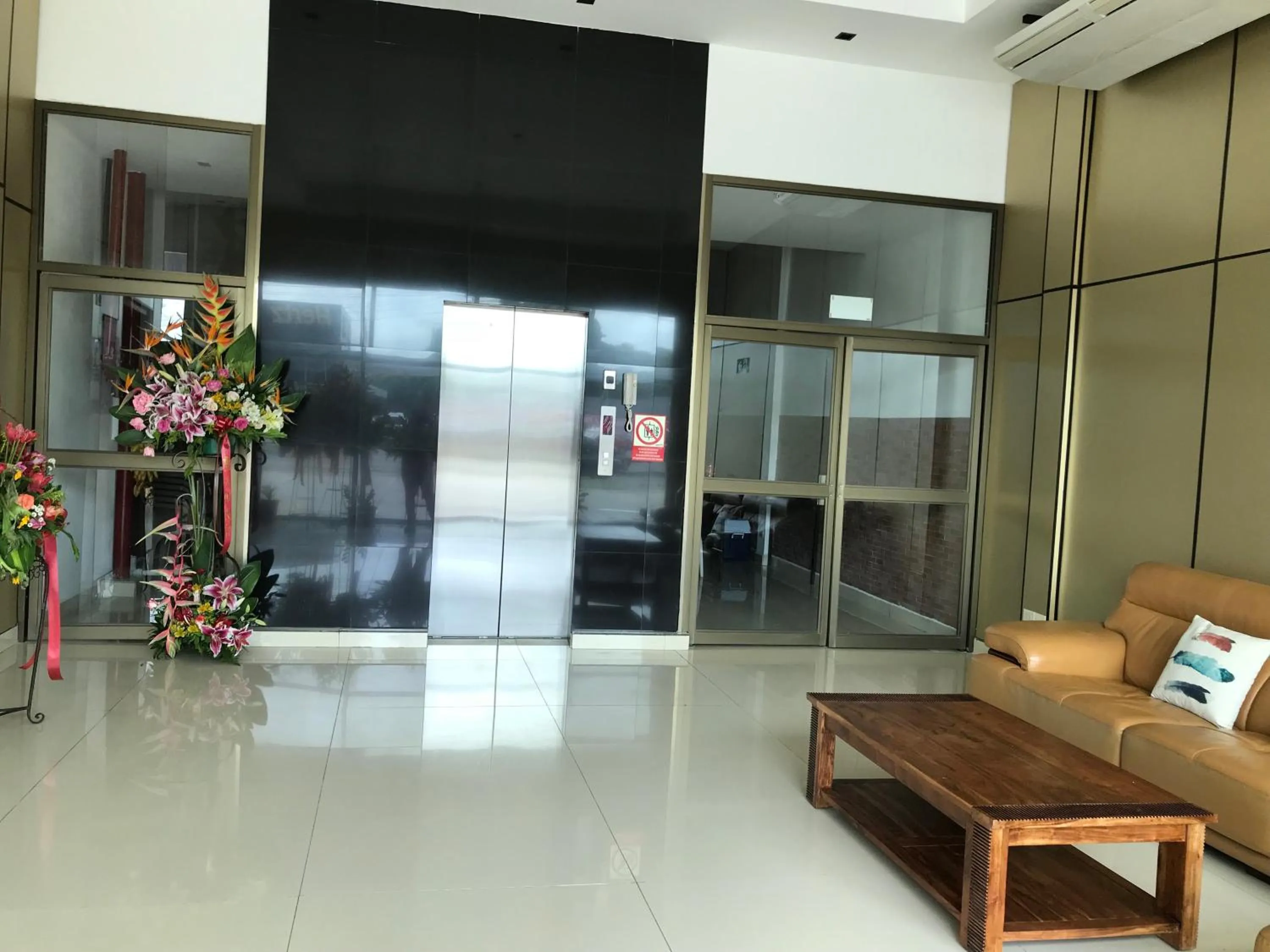 Living room in Hotel F Sur Inn