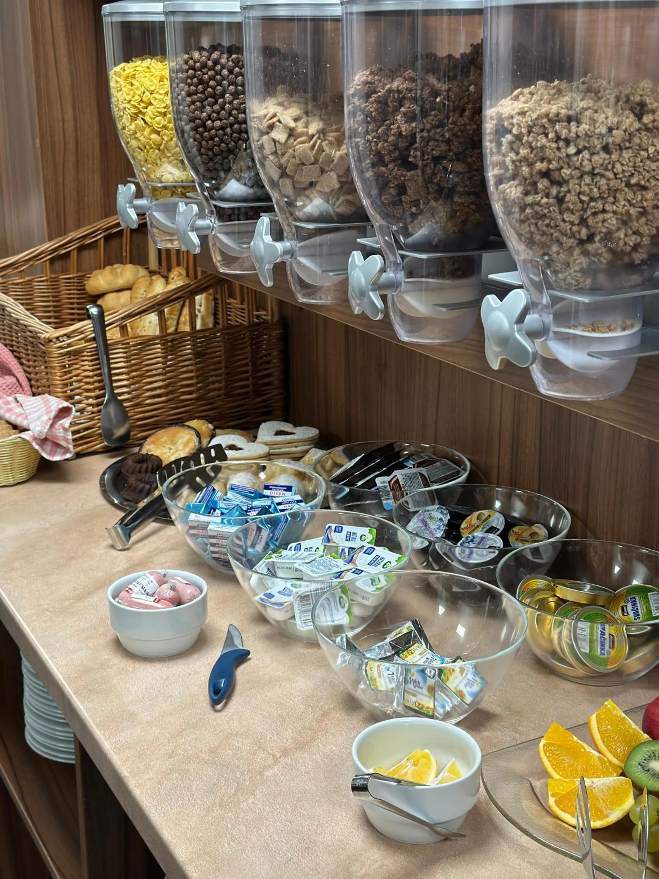 Breakfast in Hotel Palác