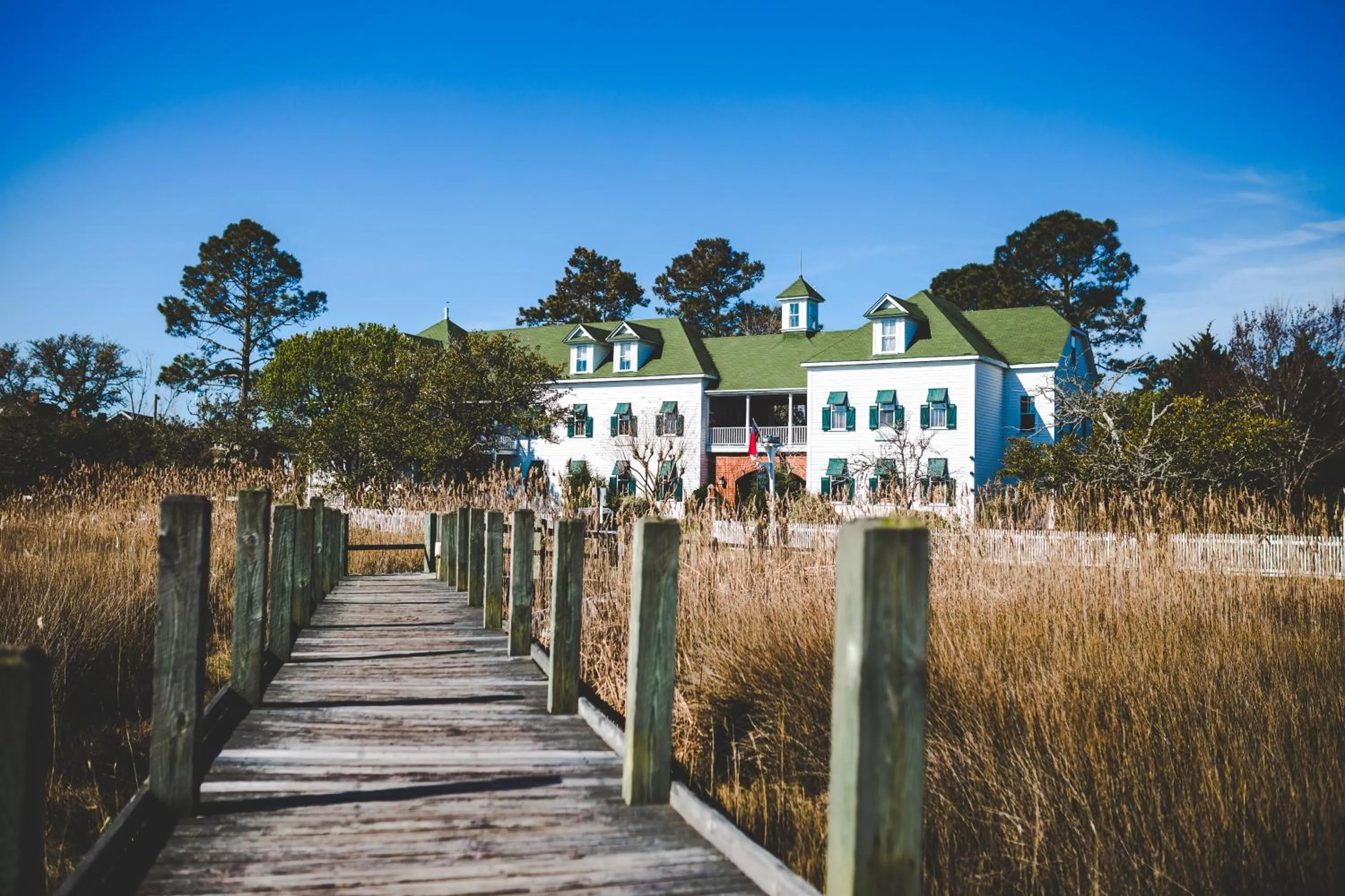 Property building in Roanoke Island Inn