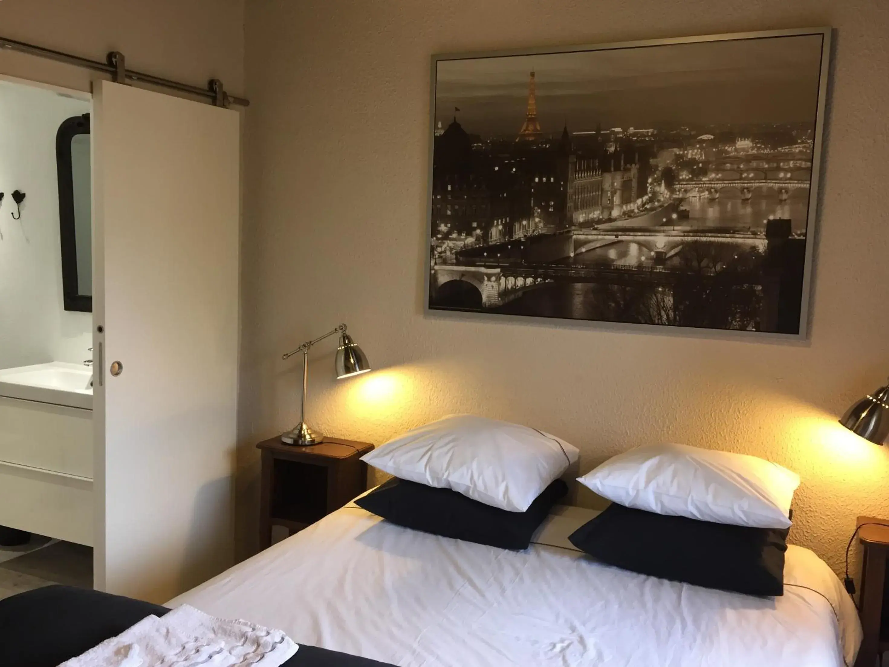 Standard Double Room in La Maison au Puits Standard Double Room in La Maison au Puits