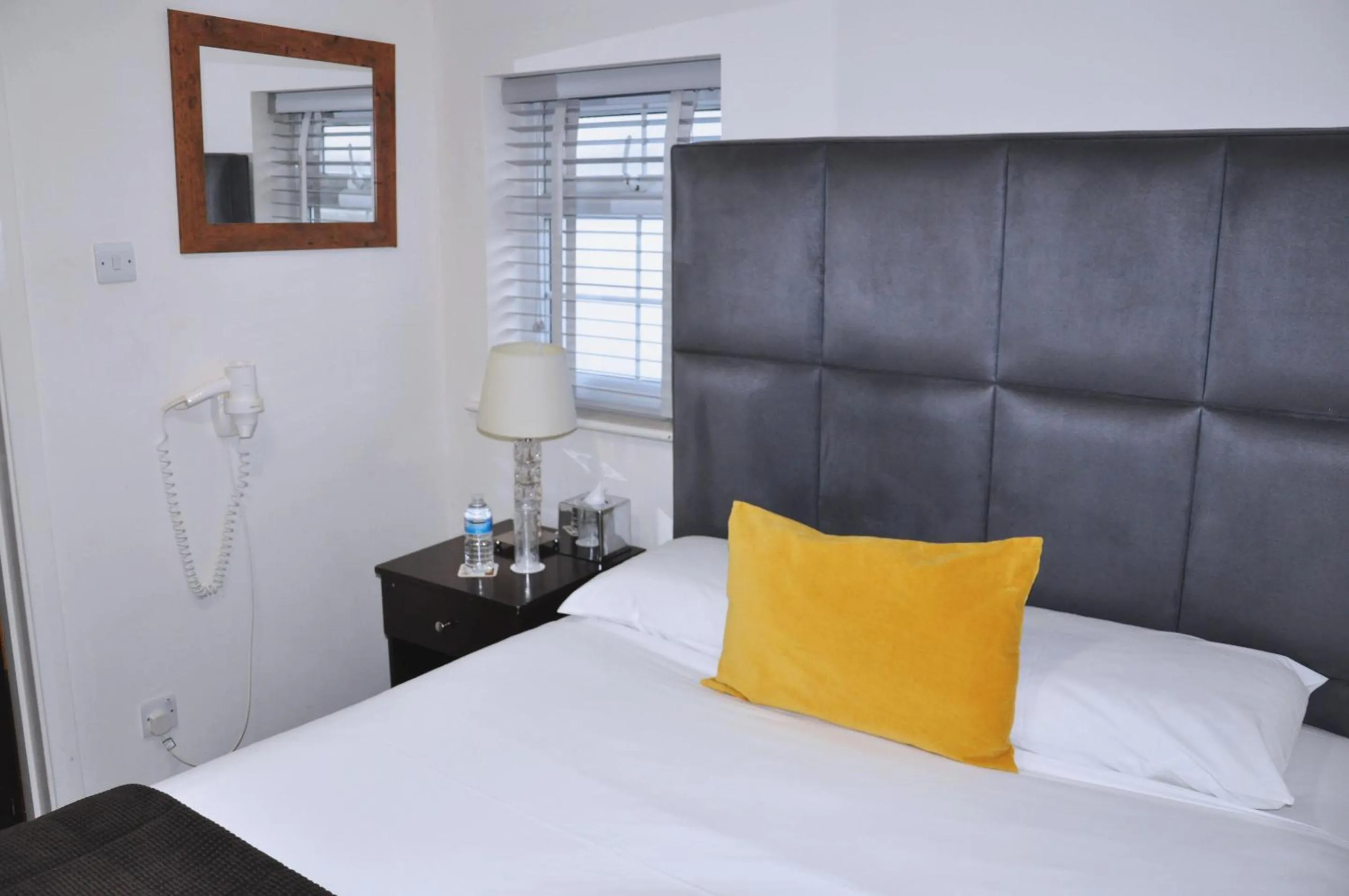 Bedroom, Bed in NAP Barnet