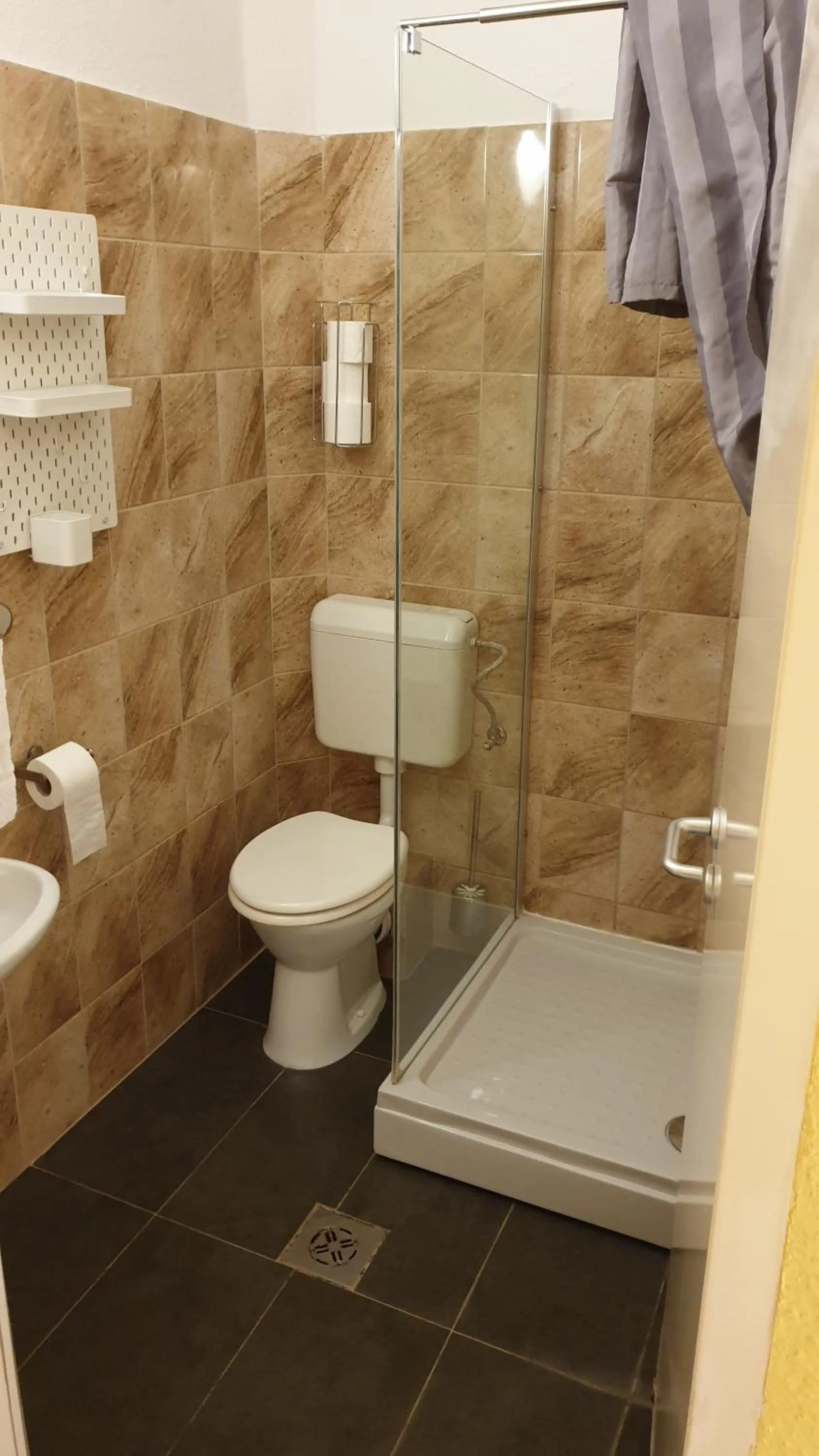 Bathroom in Jáde Panzió