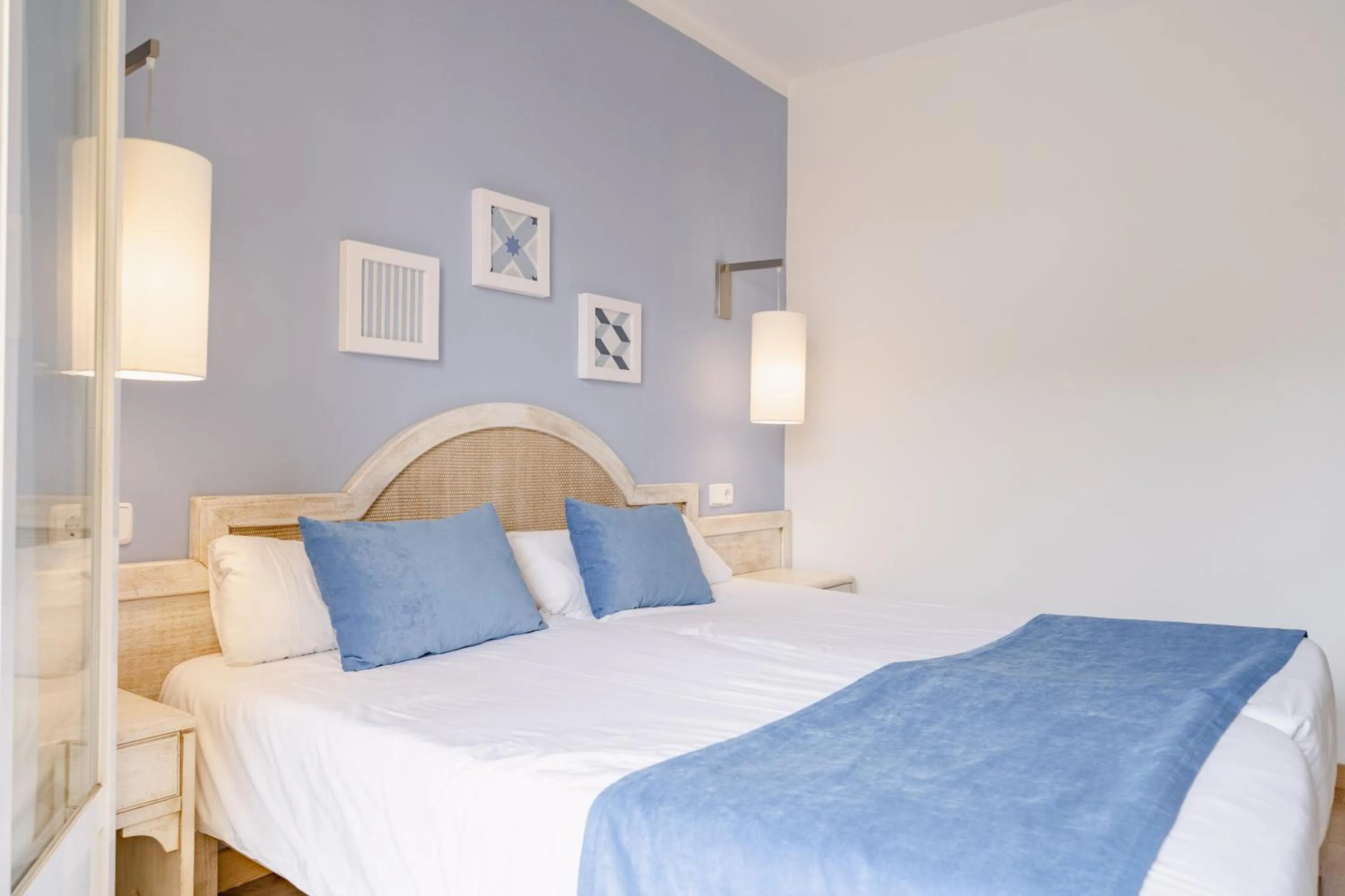 Bed in Hostal HPC Porto Colom