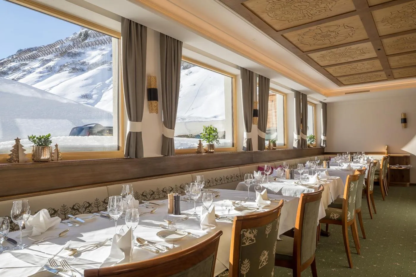 Restaurant/places to eat in Hotel Albona Nova