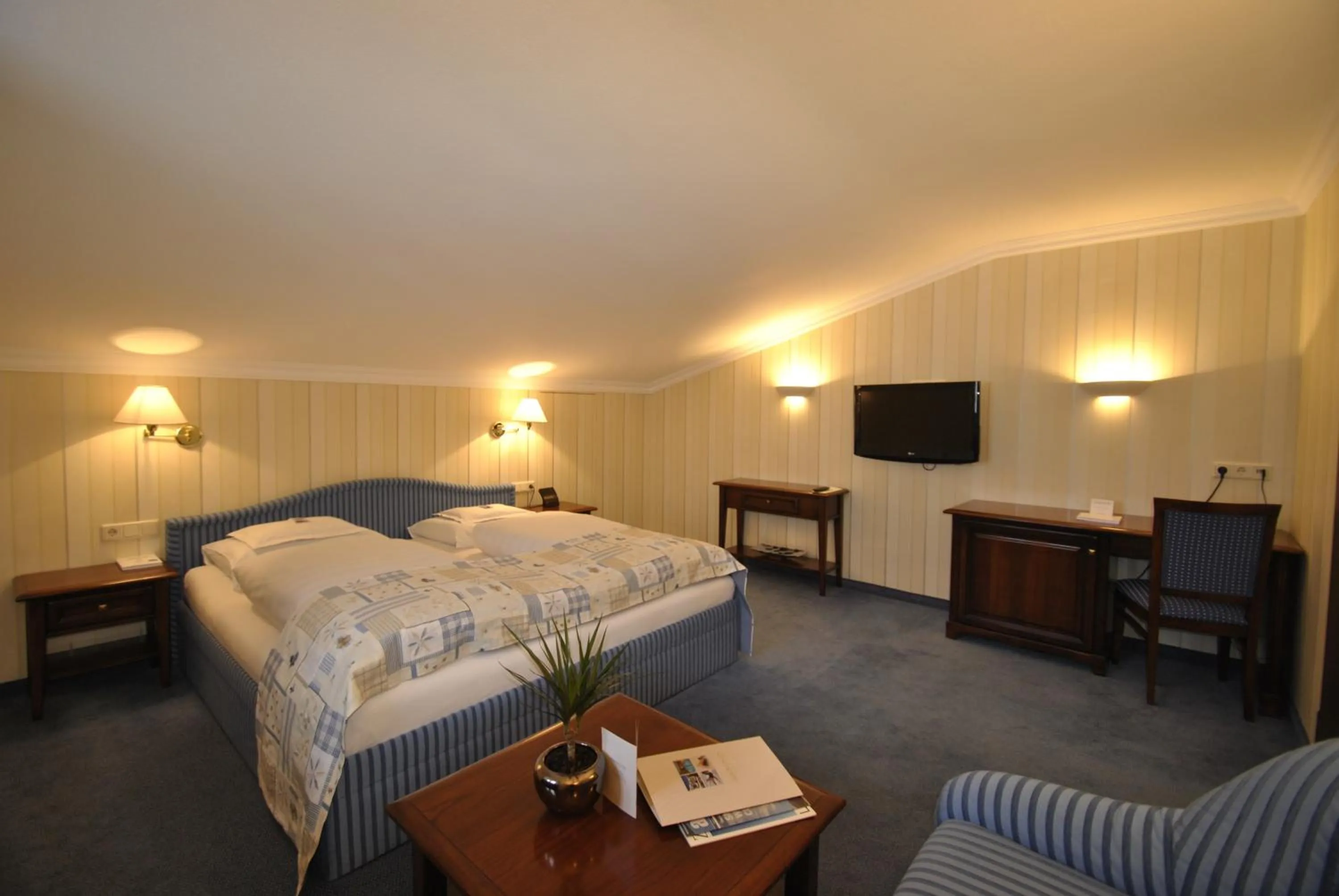 Bedroom, Bed in Hotel Albona Nova