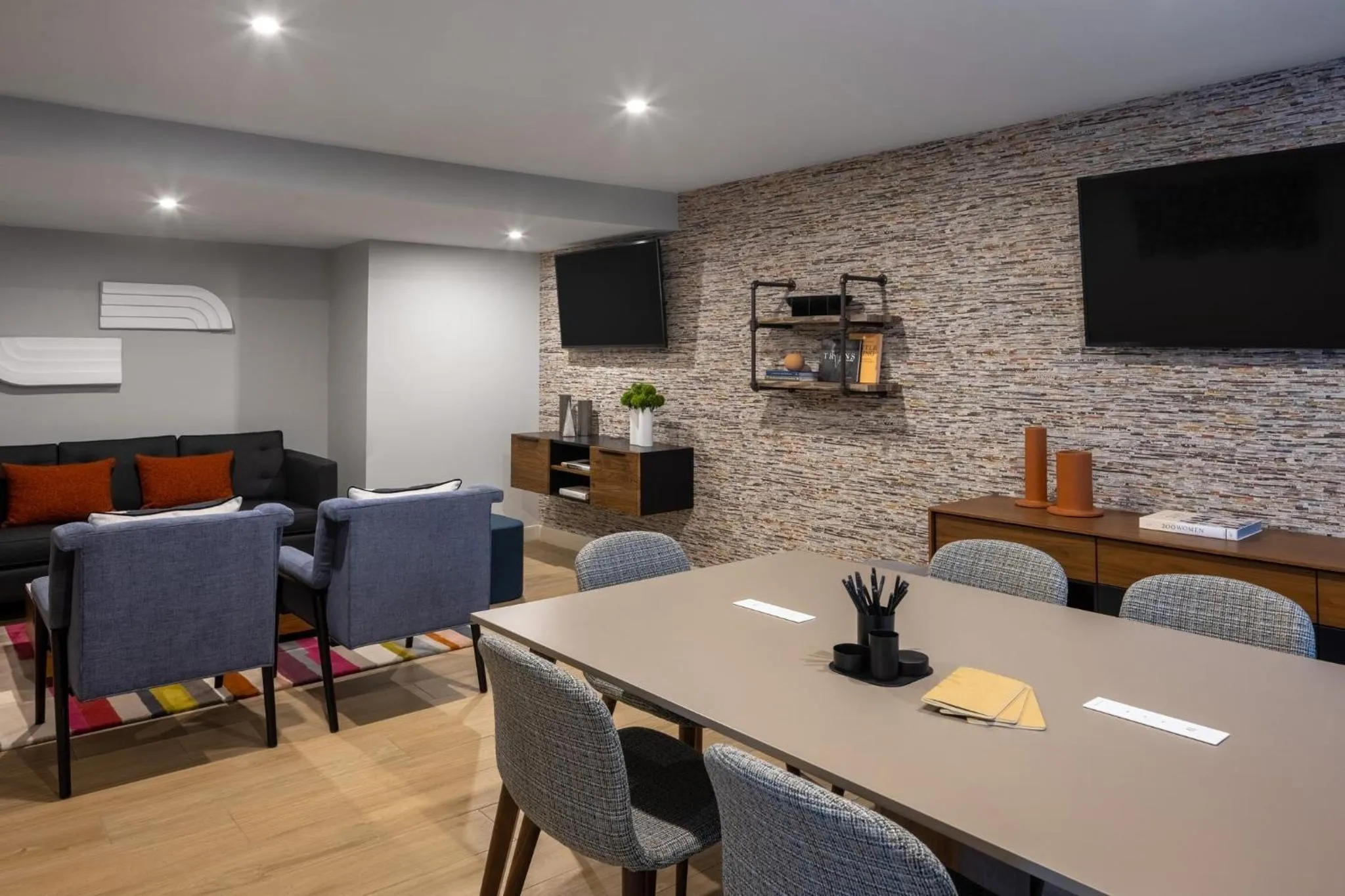 Meeting/conference room in Crowne Plaza Atlanta NE - Norcross by IHG