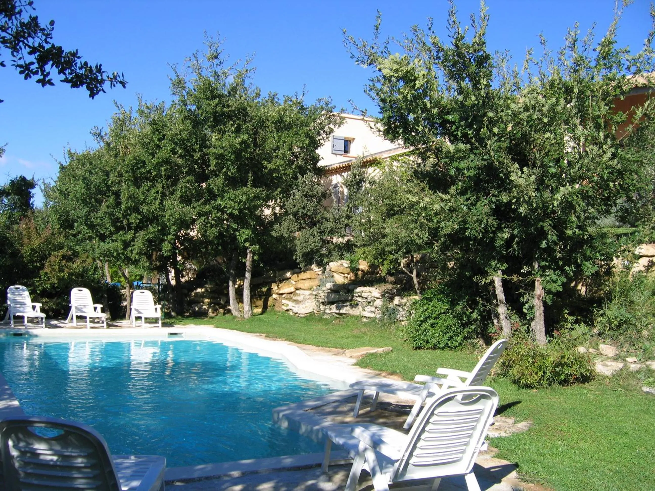 Swimming pool in Les Restanques