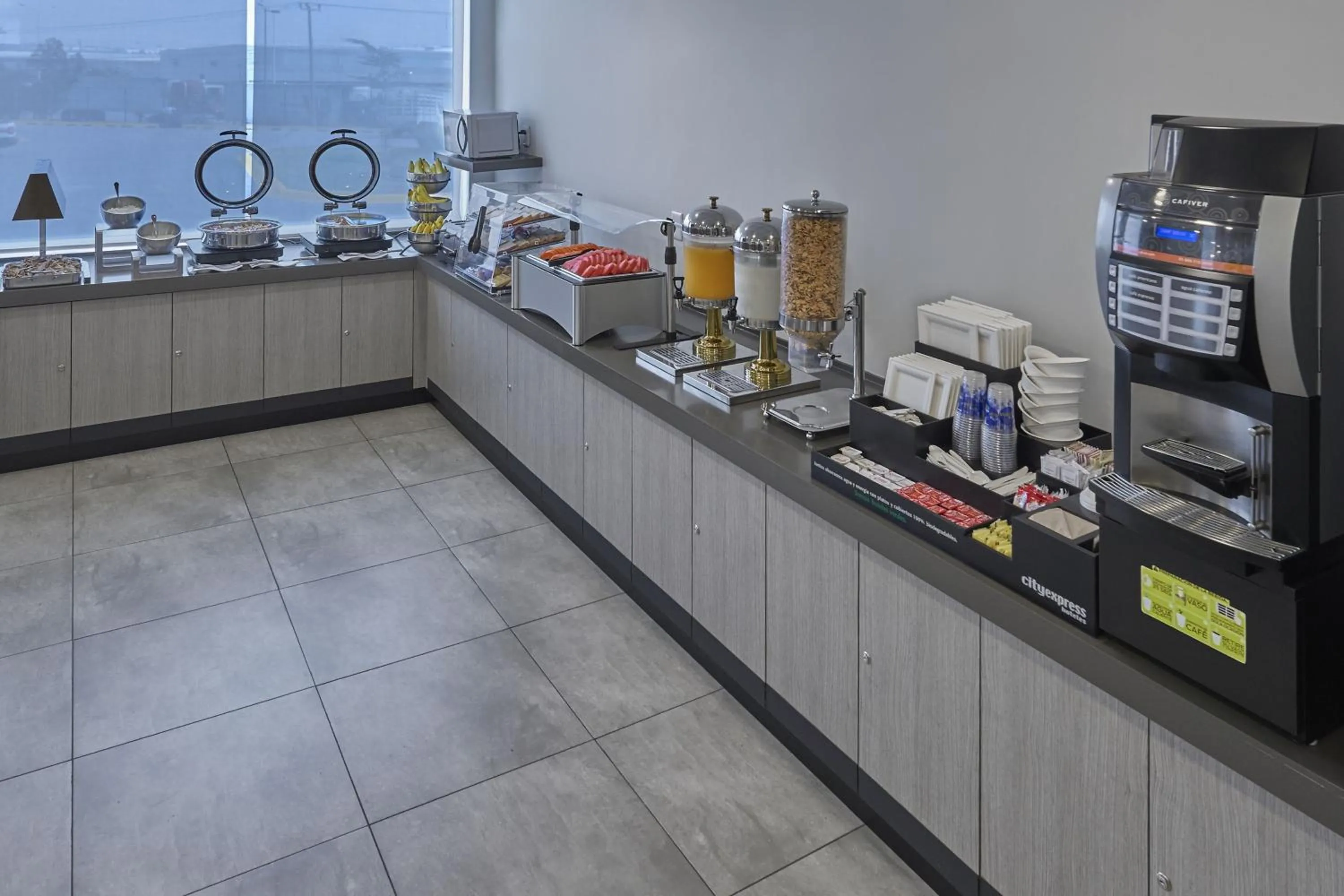 Breakfast in City Express Junior by Marriott Guadalajara Periferico Sur