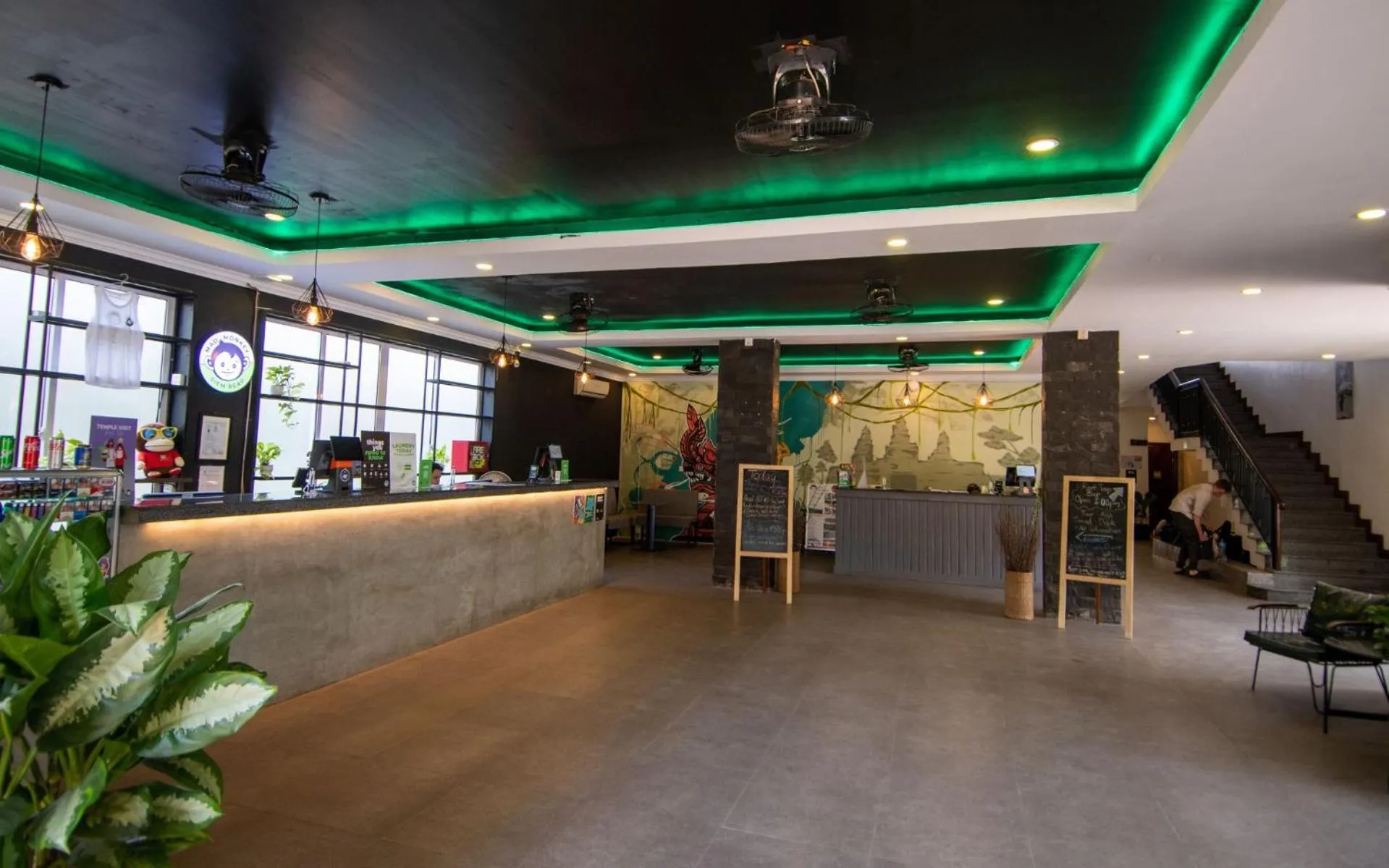 Lobby or reception in Mad Monkey Hostel Siem Reap