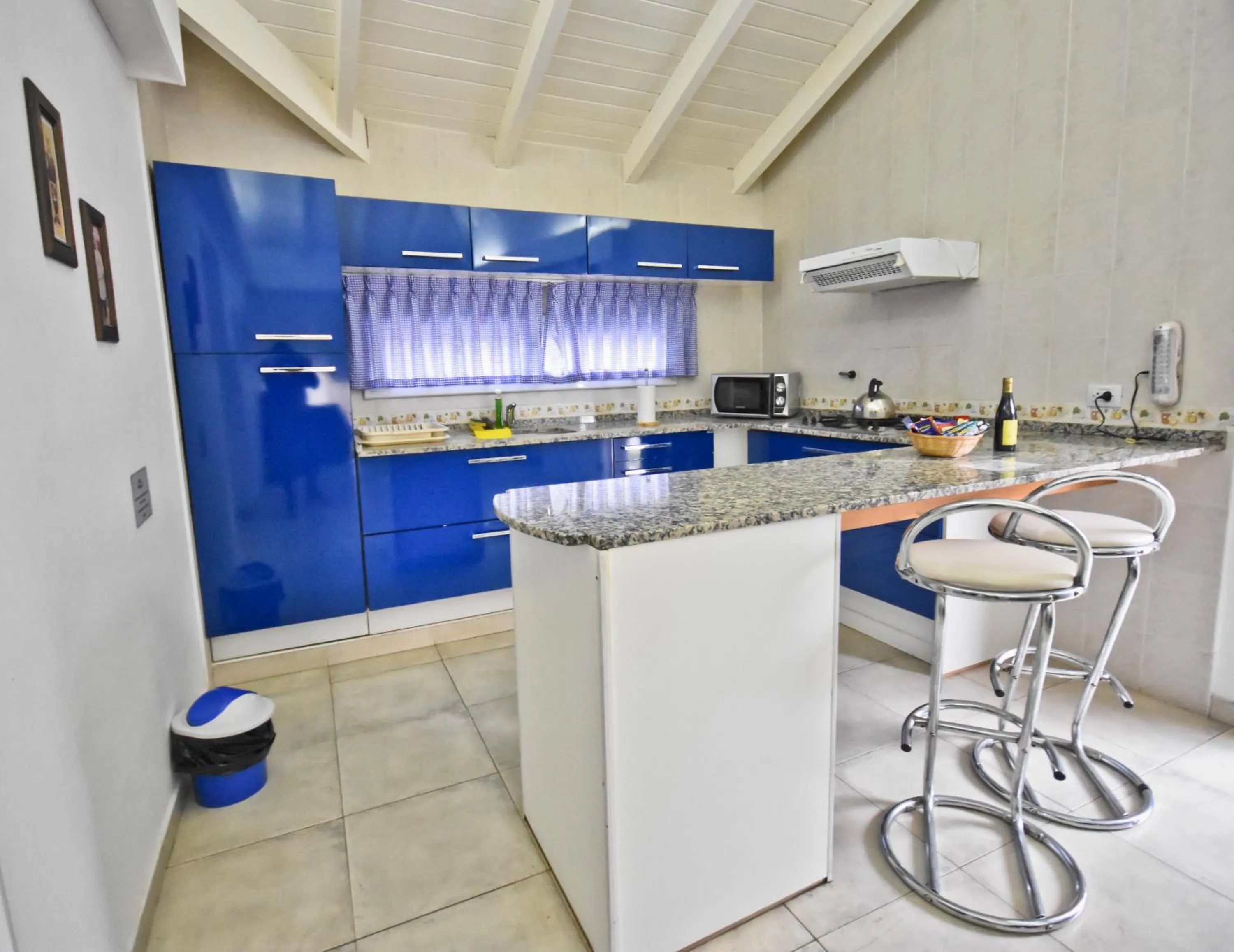 Kitchen or kitchenette in Villa La Font Apart Hotel & Spa