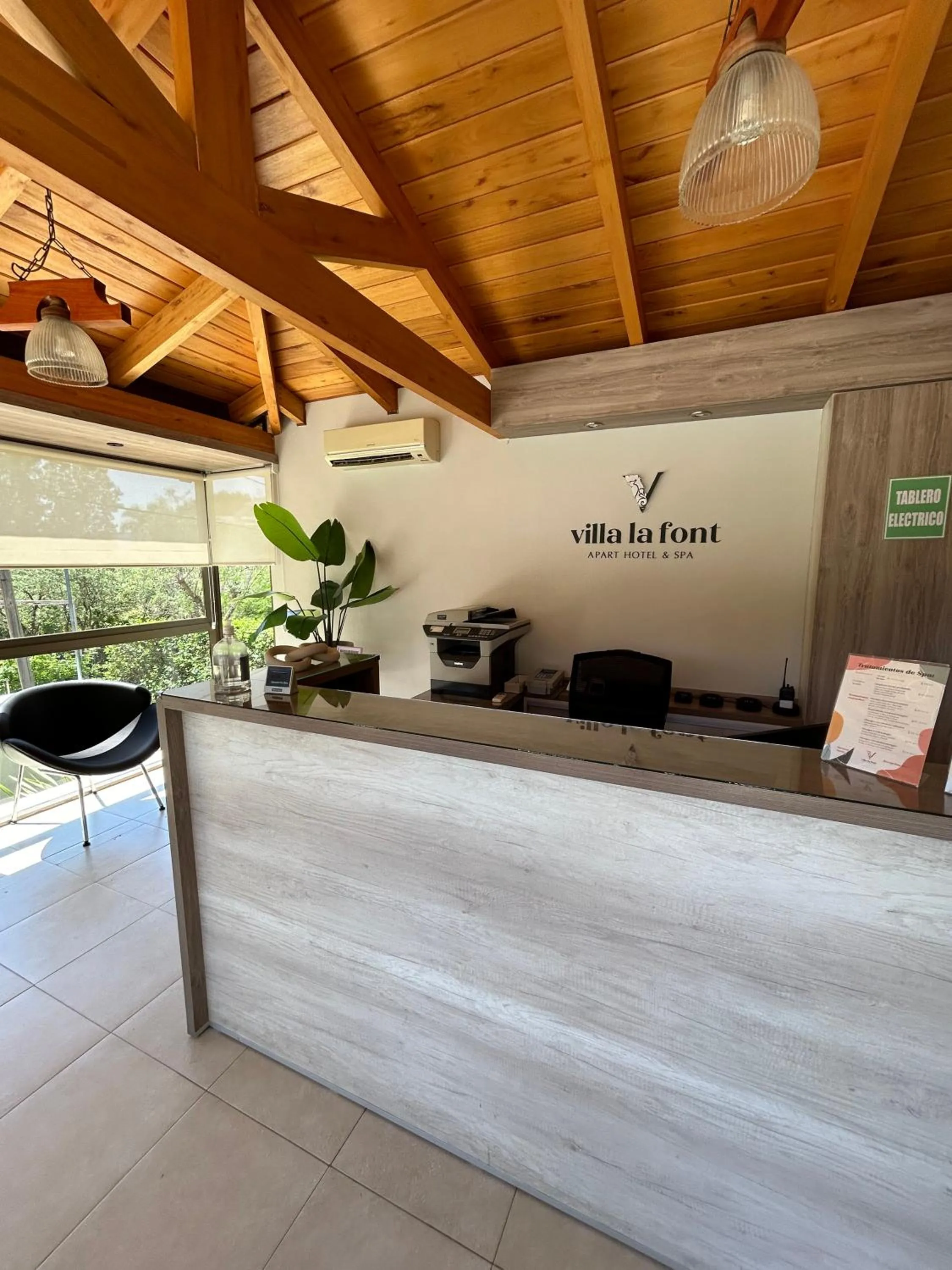 Lobby or reception in Villa La Font Apart Hotel & Spa