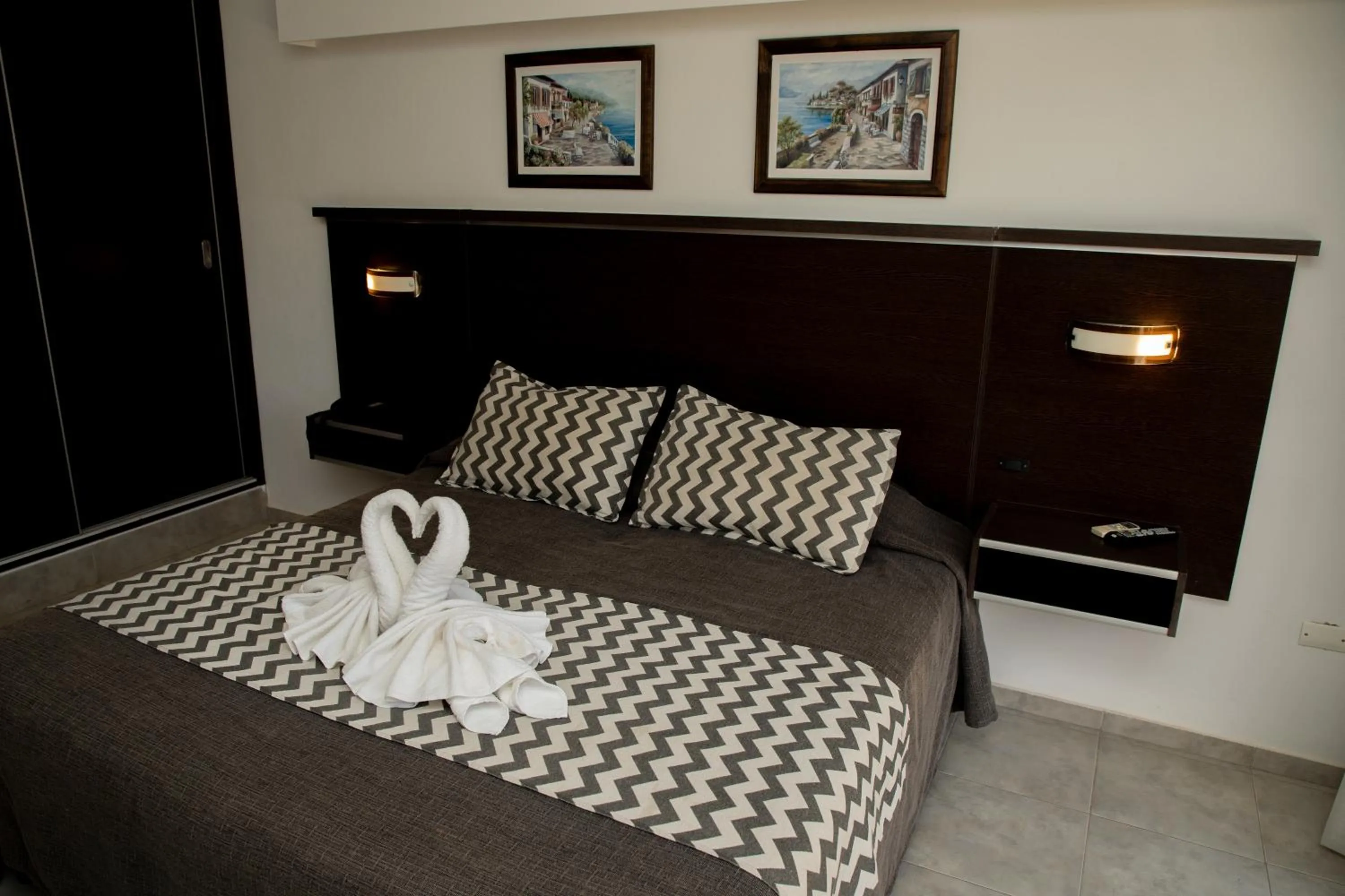 Decorative detail, Bed in Villa La Font Apart Hotel & Spa