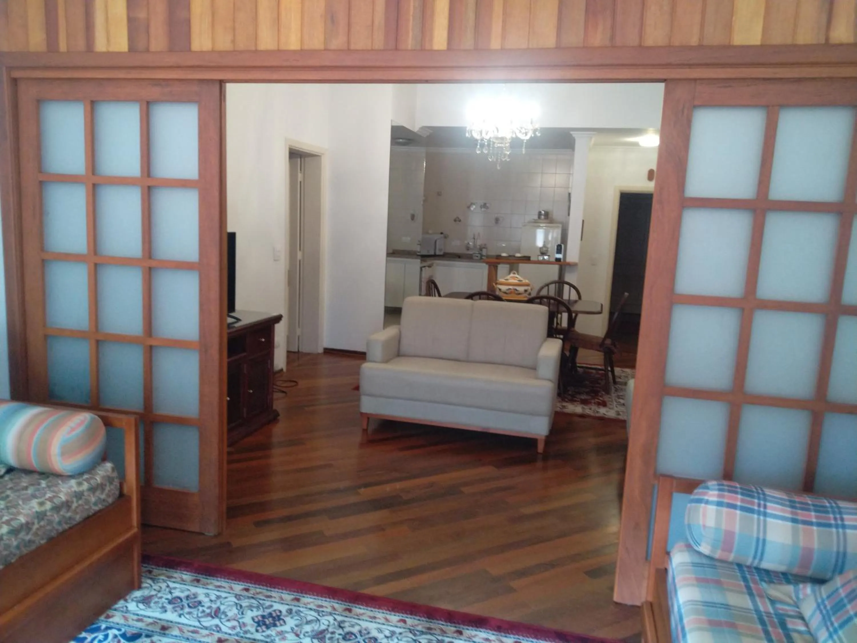 Bed in Center Suiço Flats