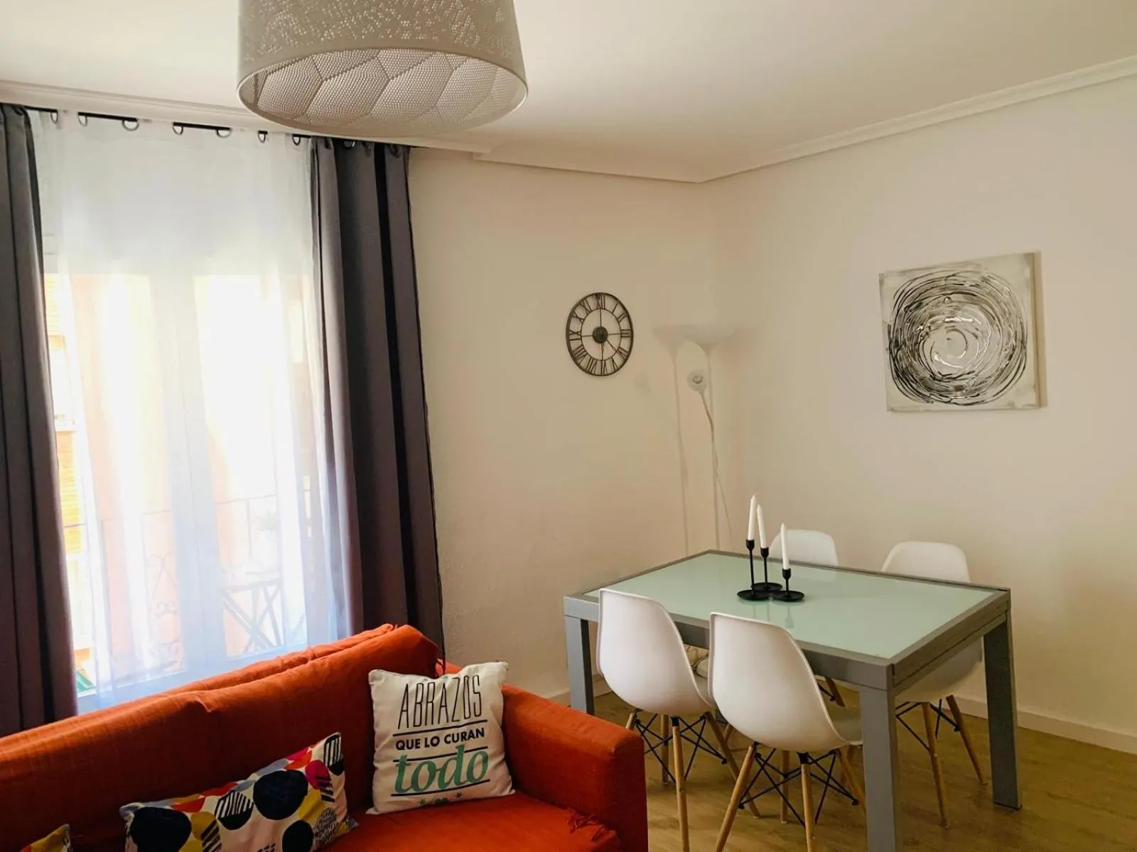 Living room in HabitaHost Colón