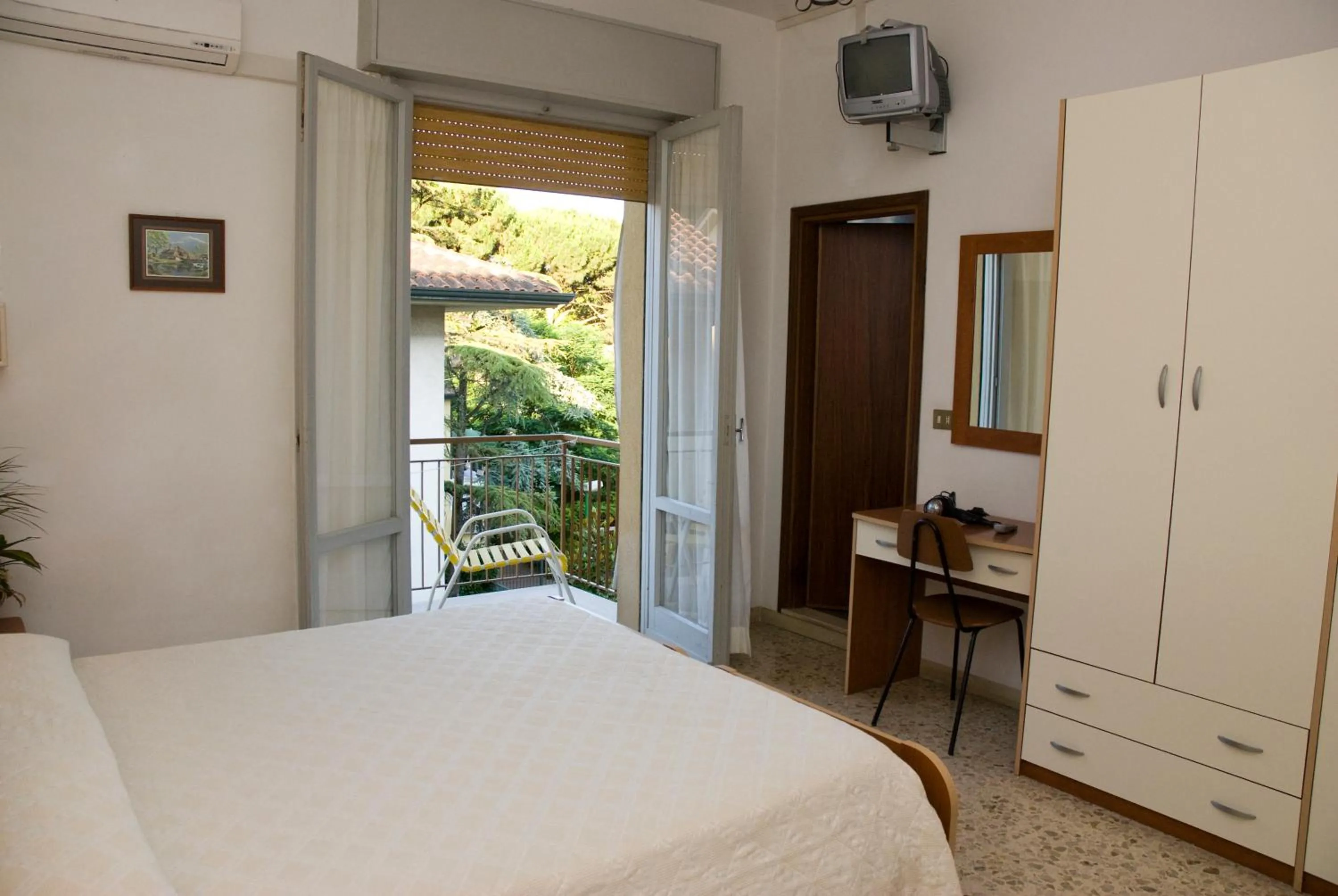 Balcony/Terrace, Bed in Hotel Carezza
