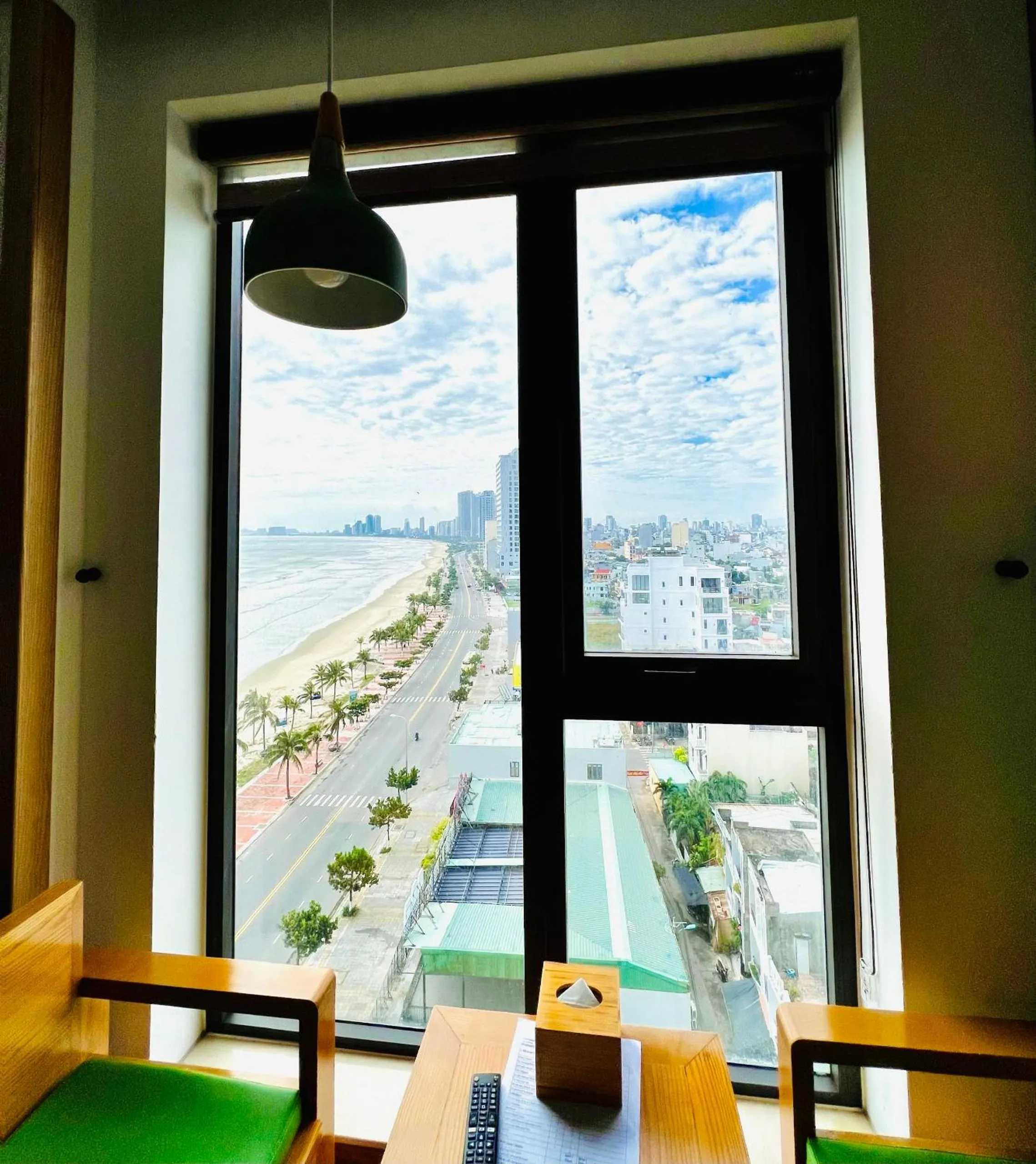 Living room in Seashore Hotel & Apartment
