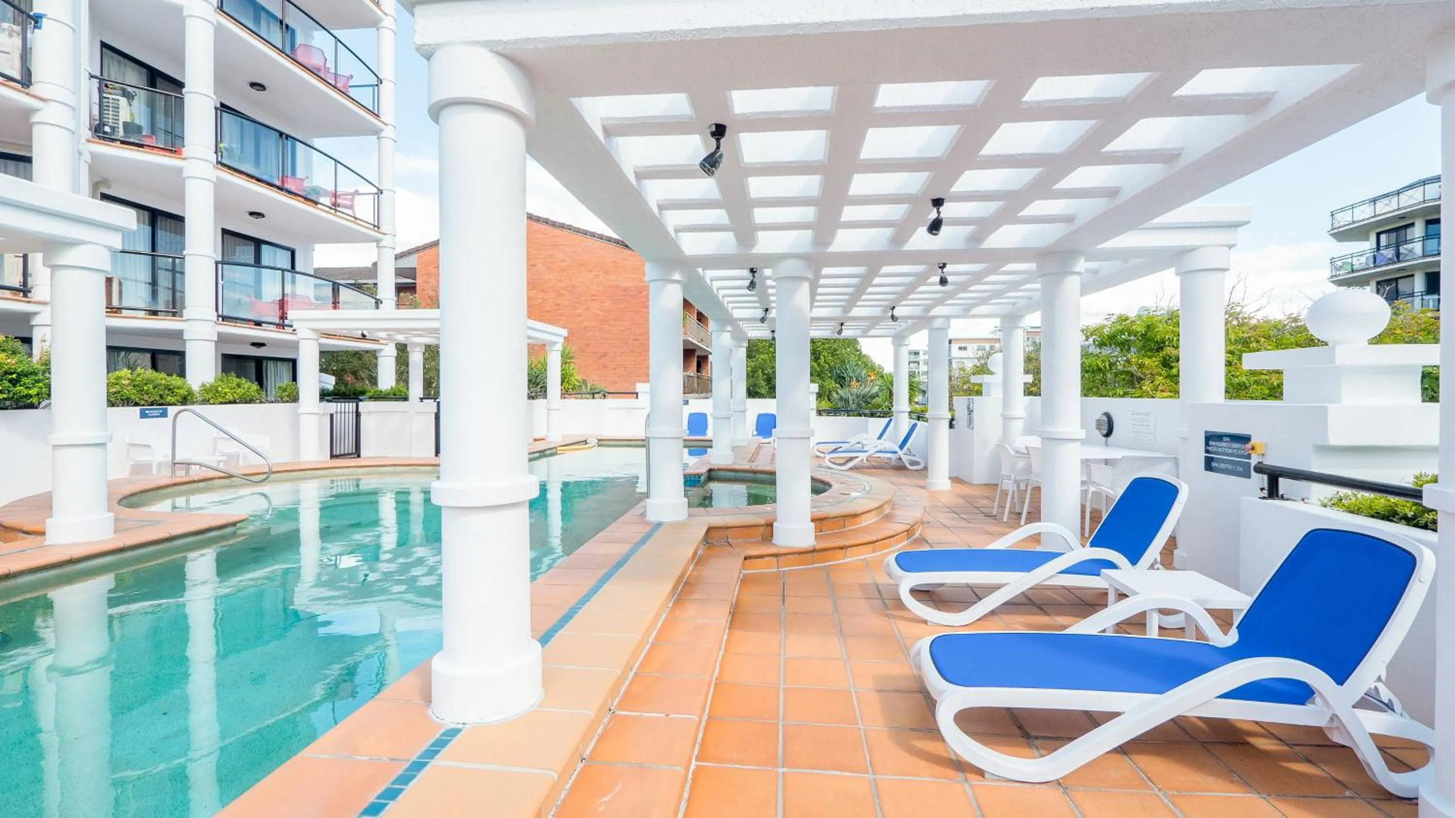 Swimming pool in Aegean Mooloolaba