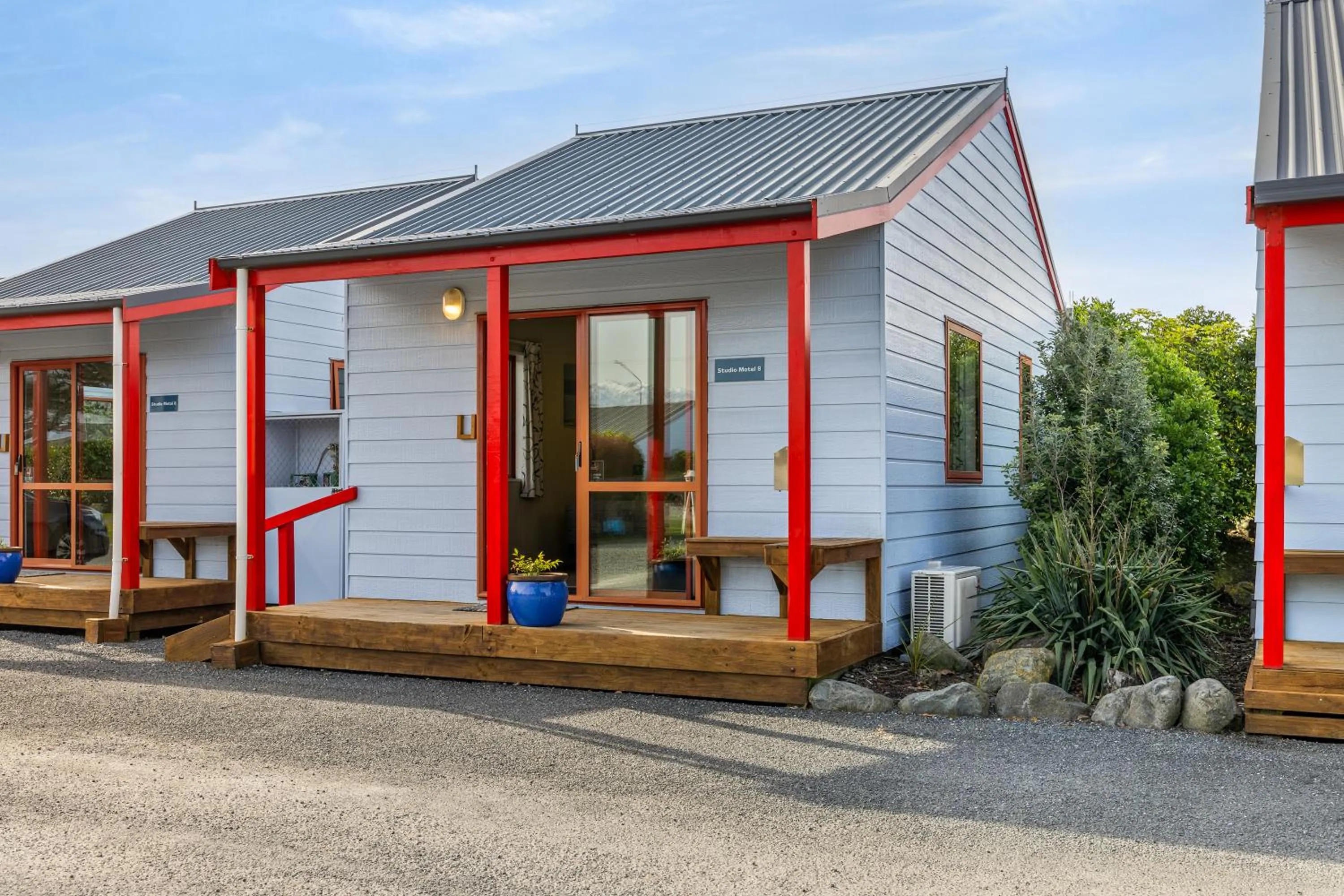 Property building in Kaikōura TOP 10 Holiday Park