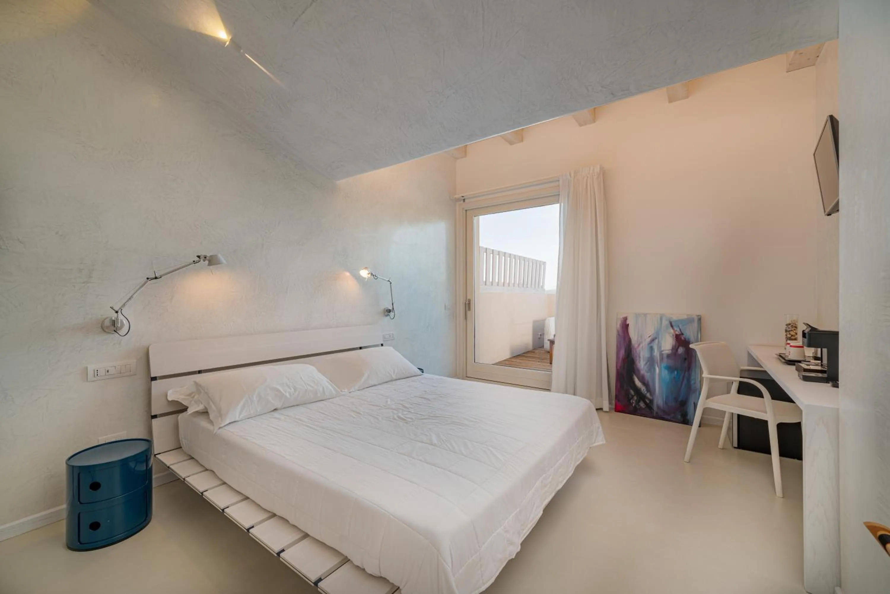 Bed in Jatika Boutique Hotel