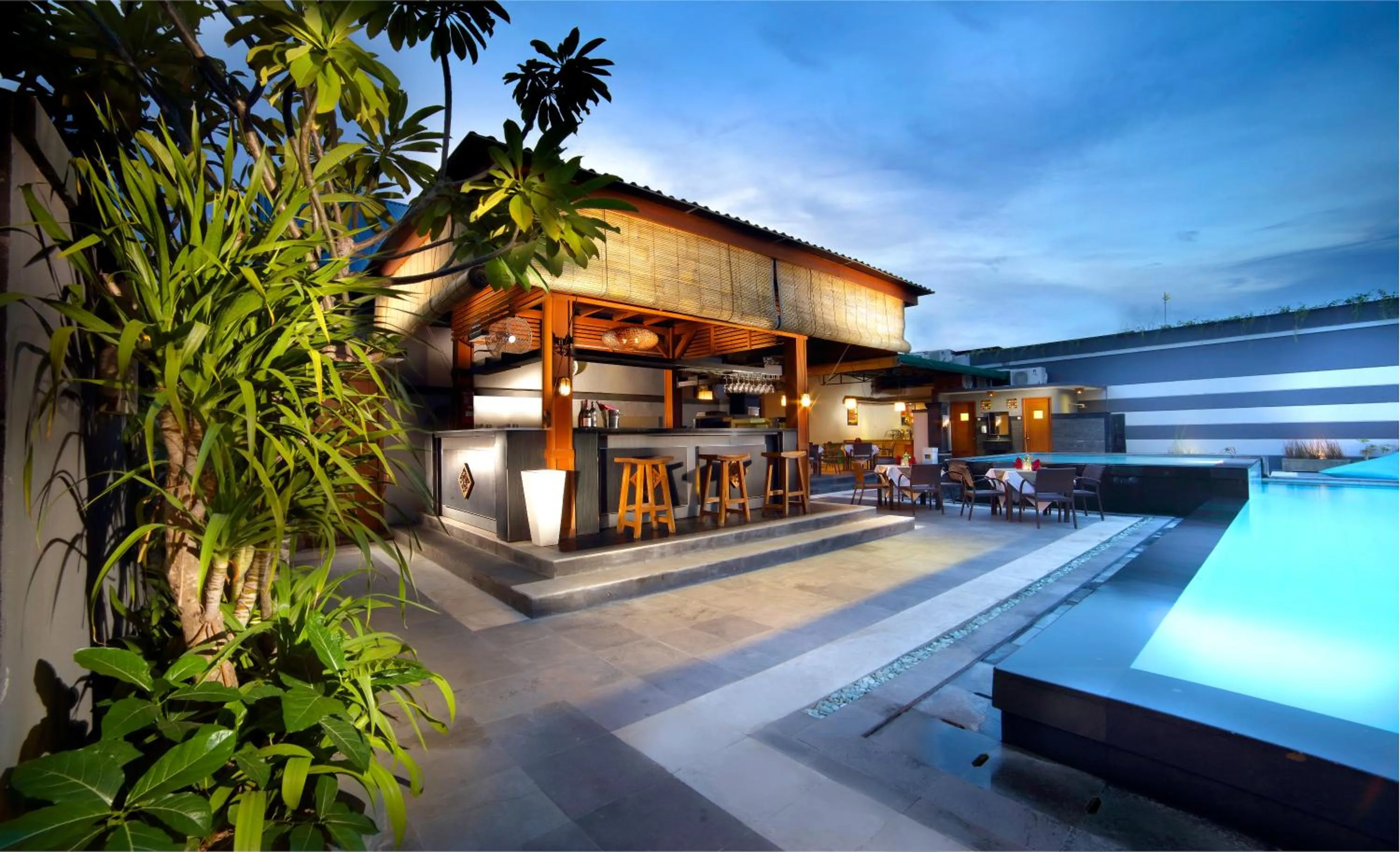 Restaurant/places to eat in The Banyumas Villa