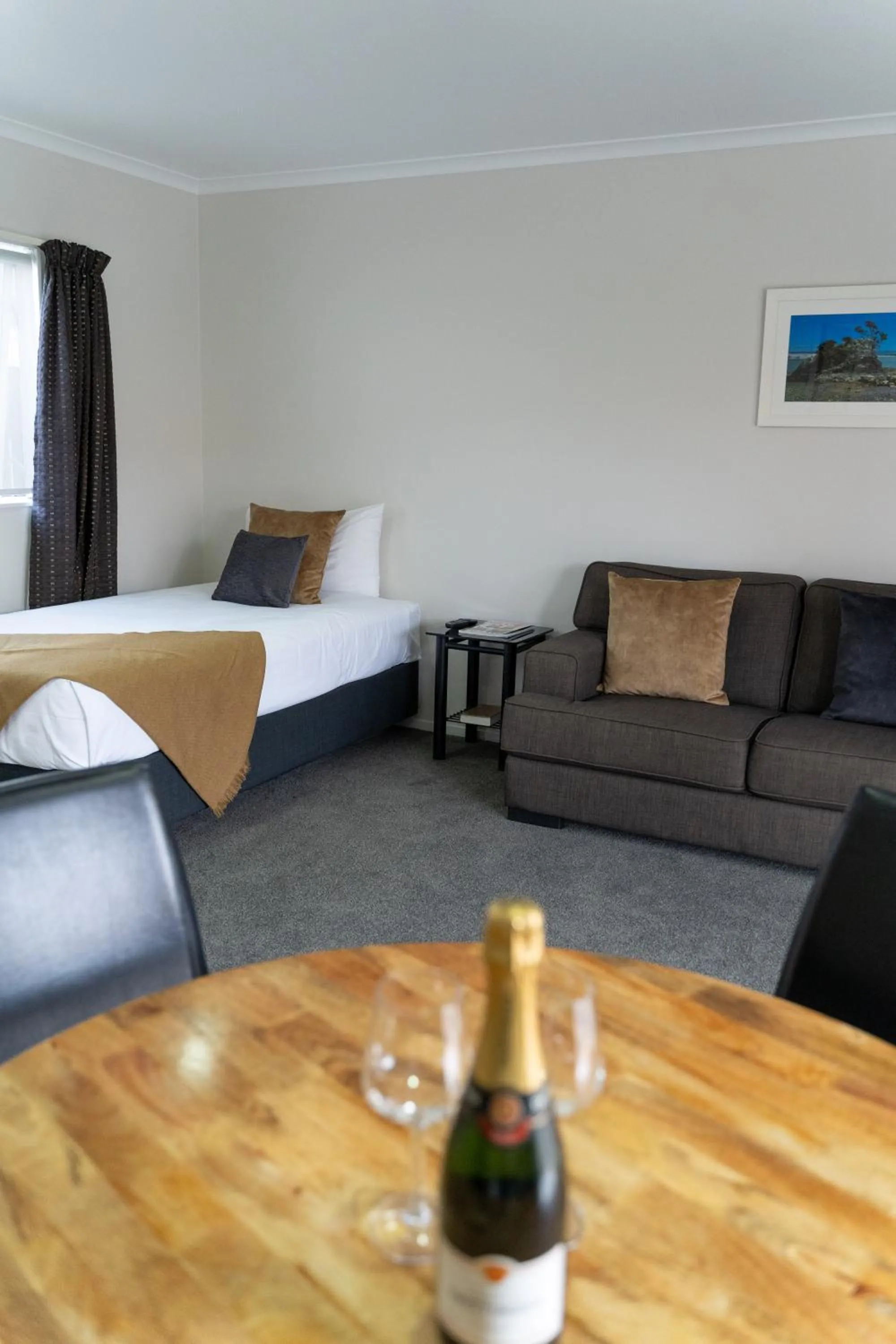 Bed in Pacific Coast Motor Lodge