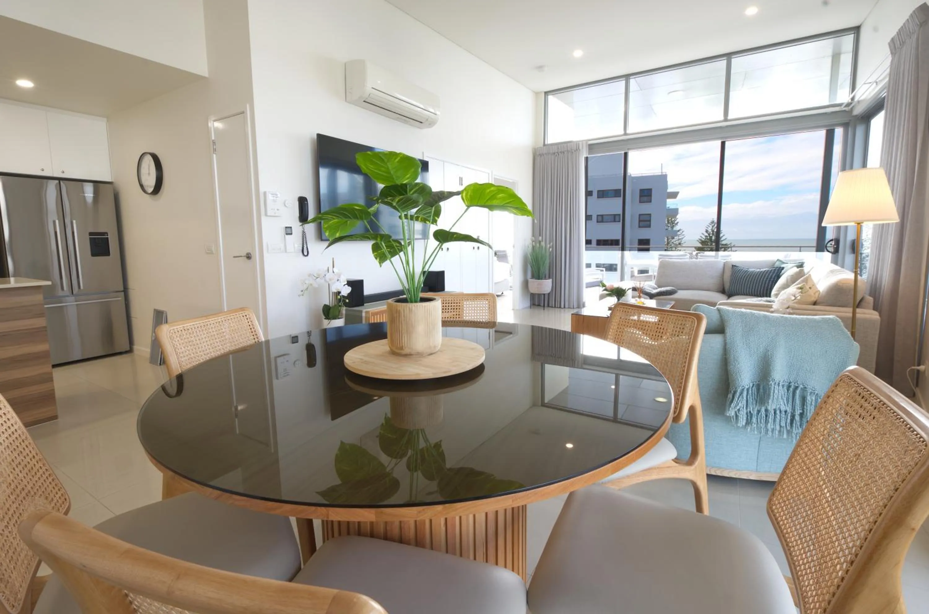 Dining area in Coco Mooloolaba