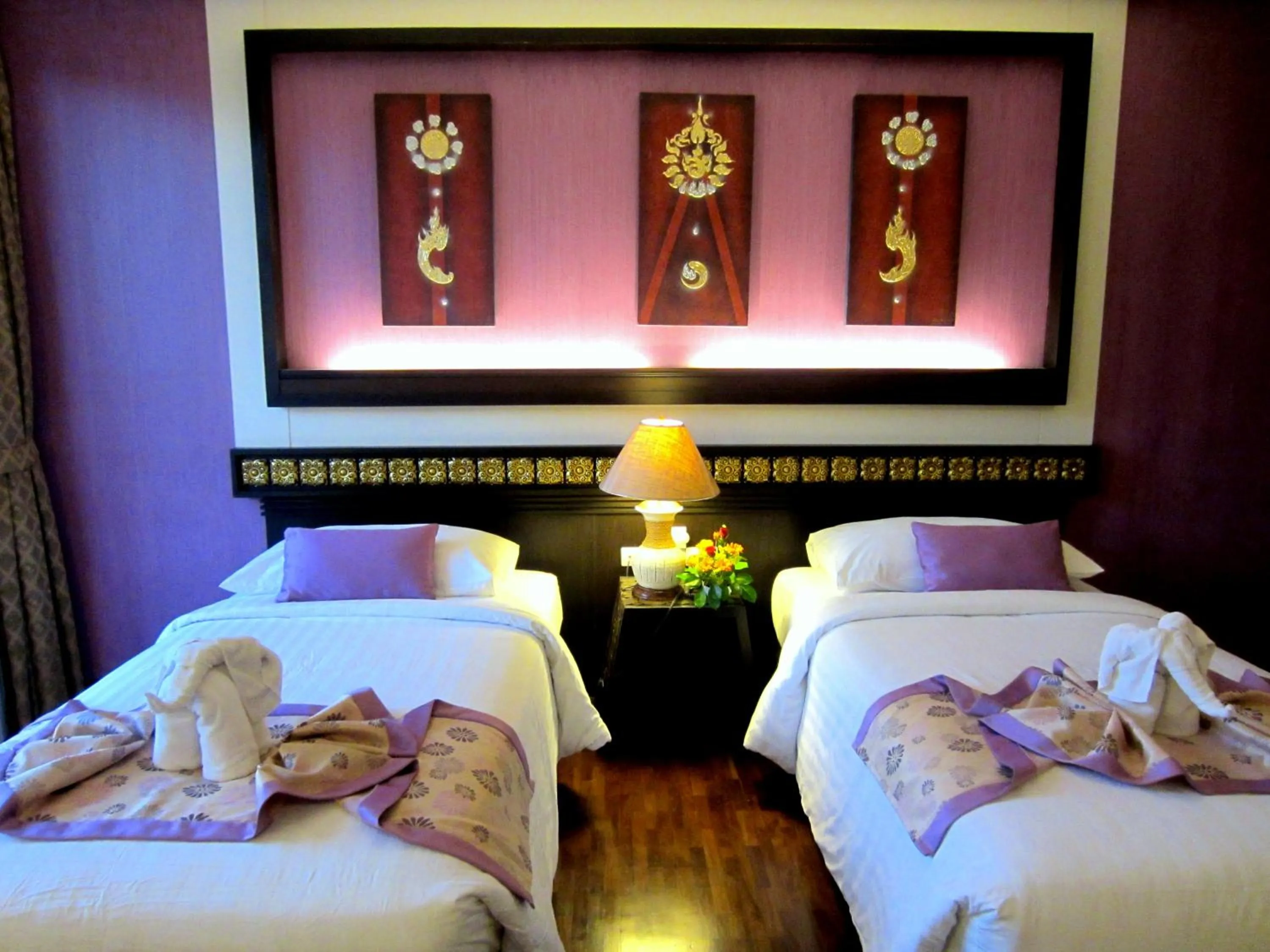 Bed in Mountain Creek Wellness Resort Chiangmai