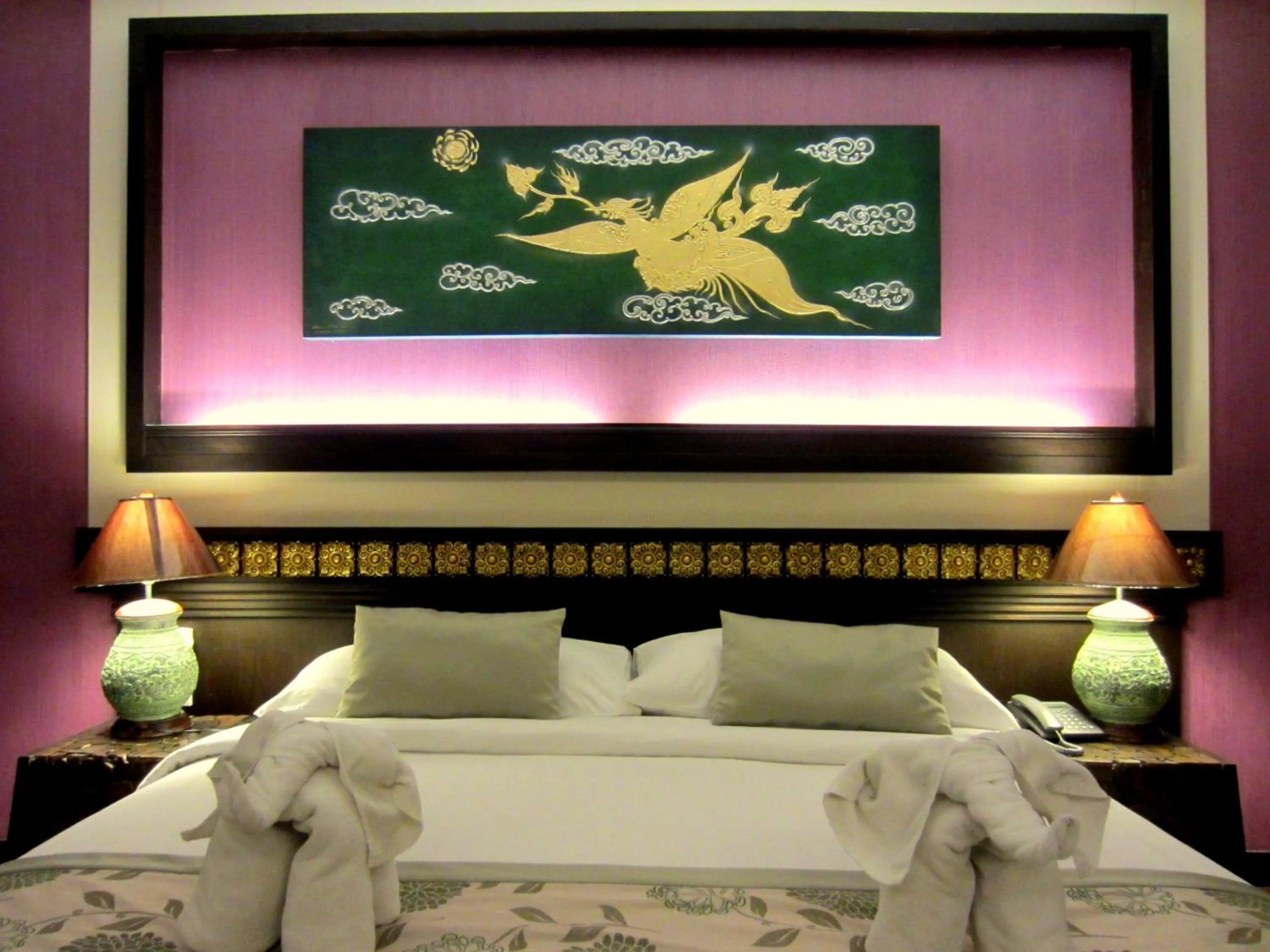 Bed in Mountain Creek Wellness Resort Chiangmai