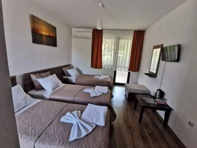 Bed in Hotel My House