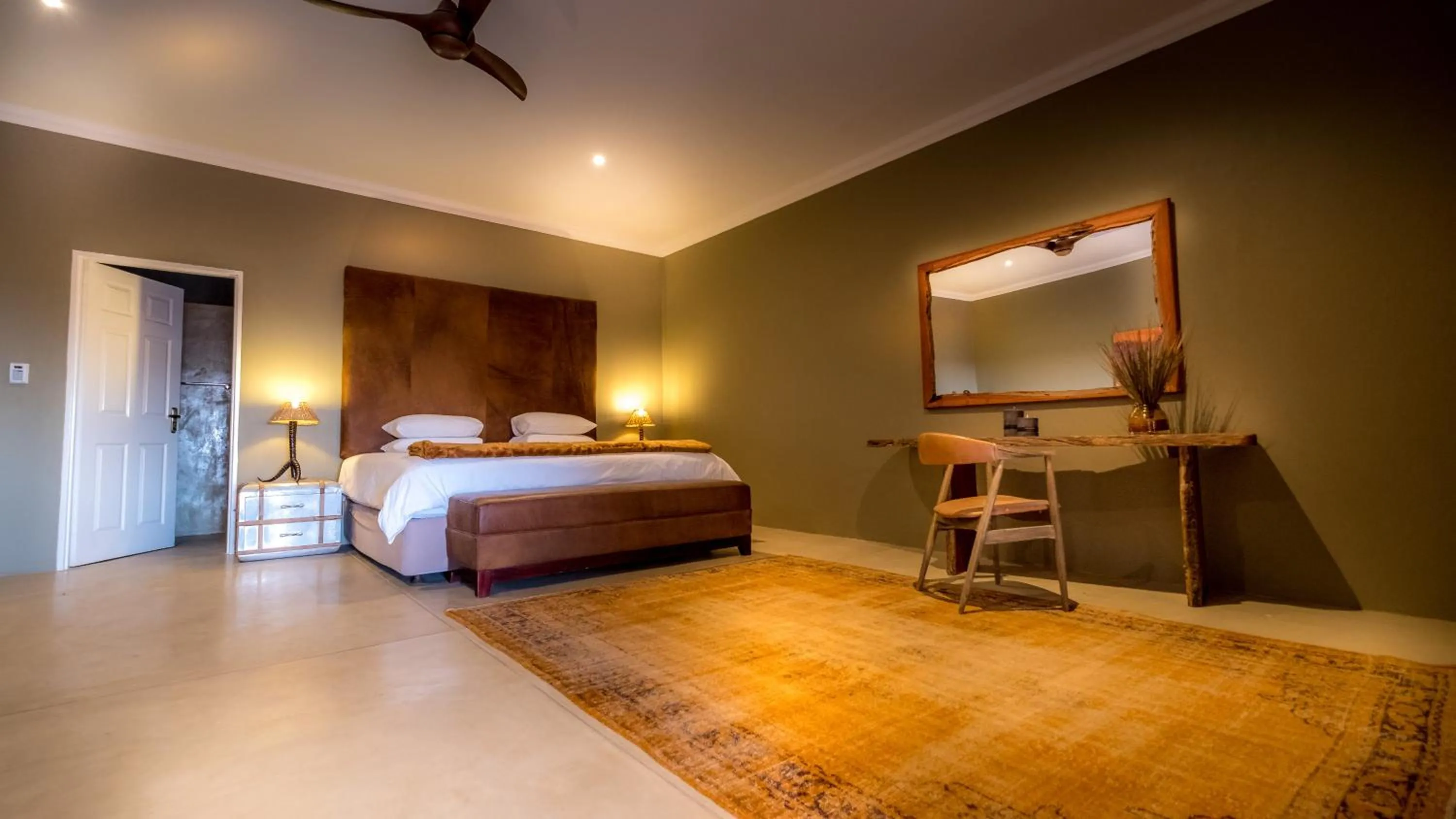 Bed in Bagatelle Kalahari Game Ranch