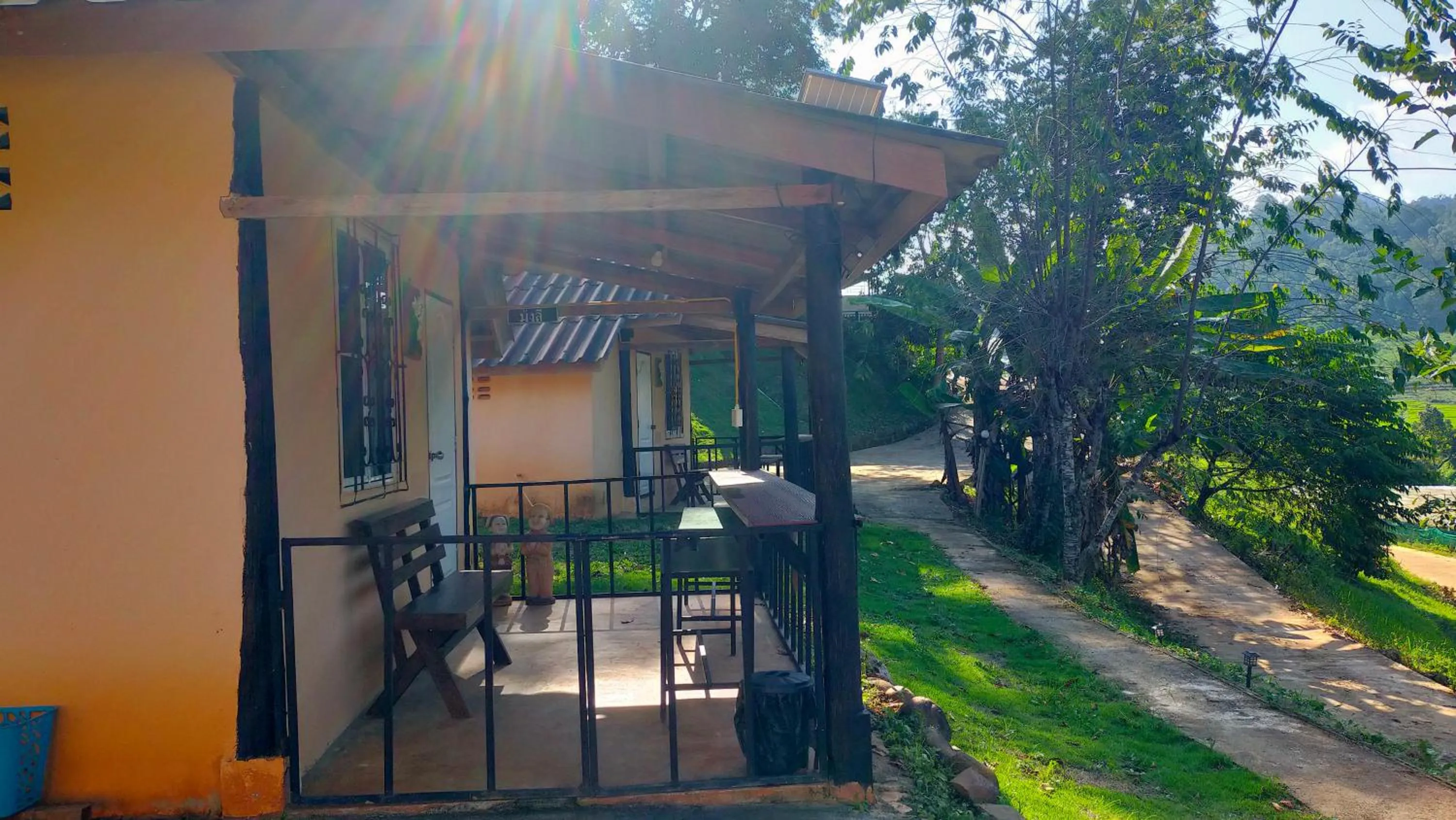 Mong Homestay Resort