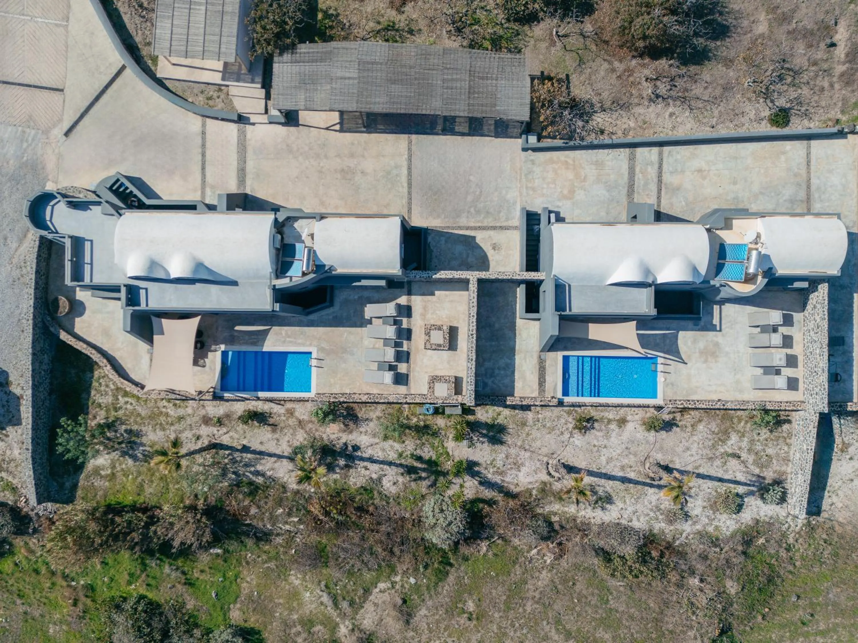 Theano Cave Suites & Villas