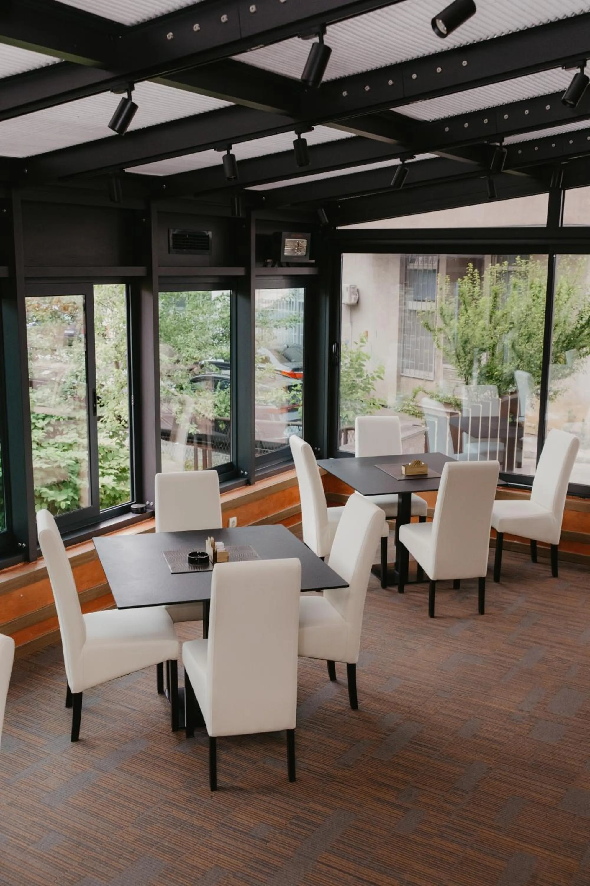 Seating area in Hotel Koncept Residence