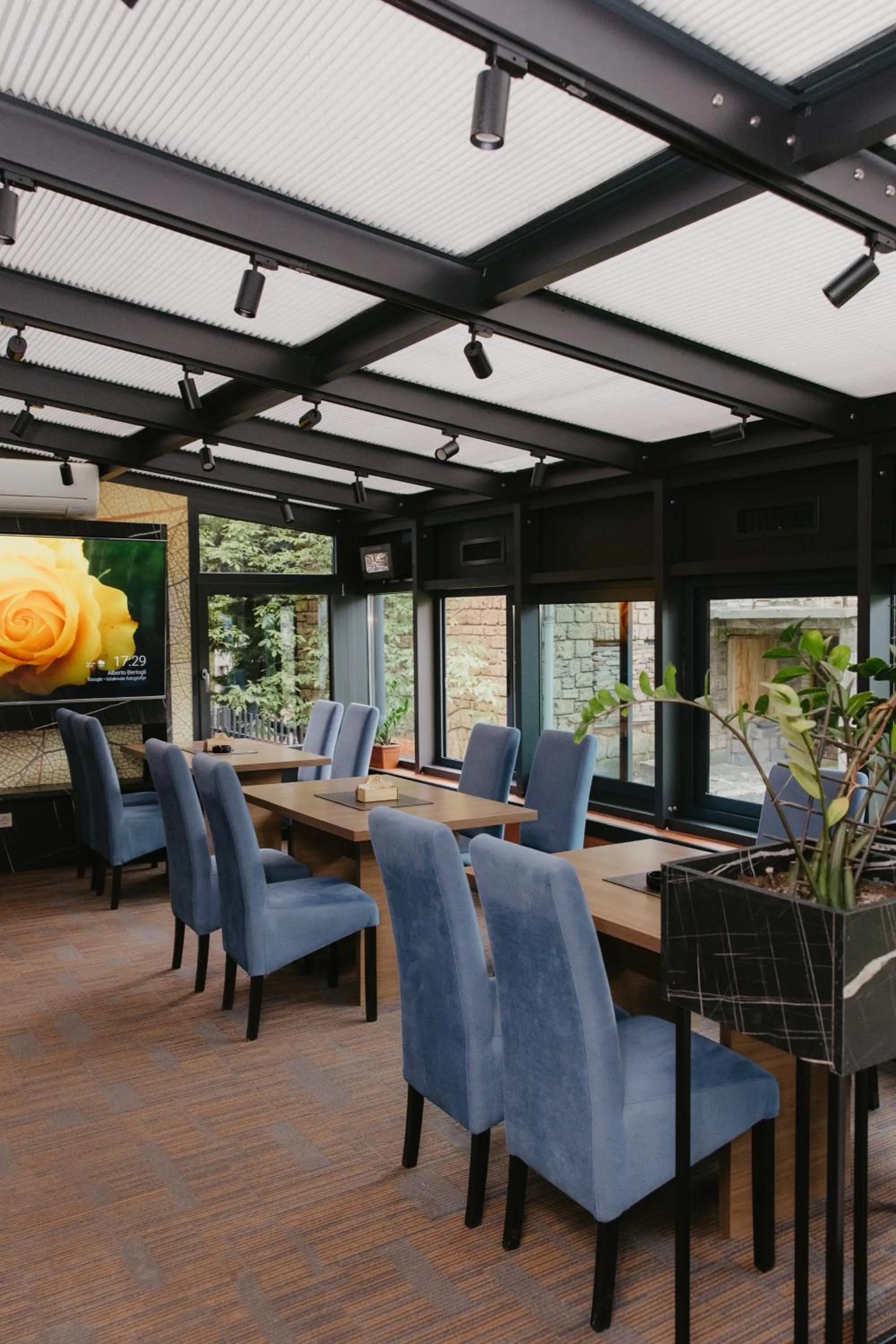 Seating area in Hotel Koncept Residence