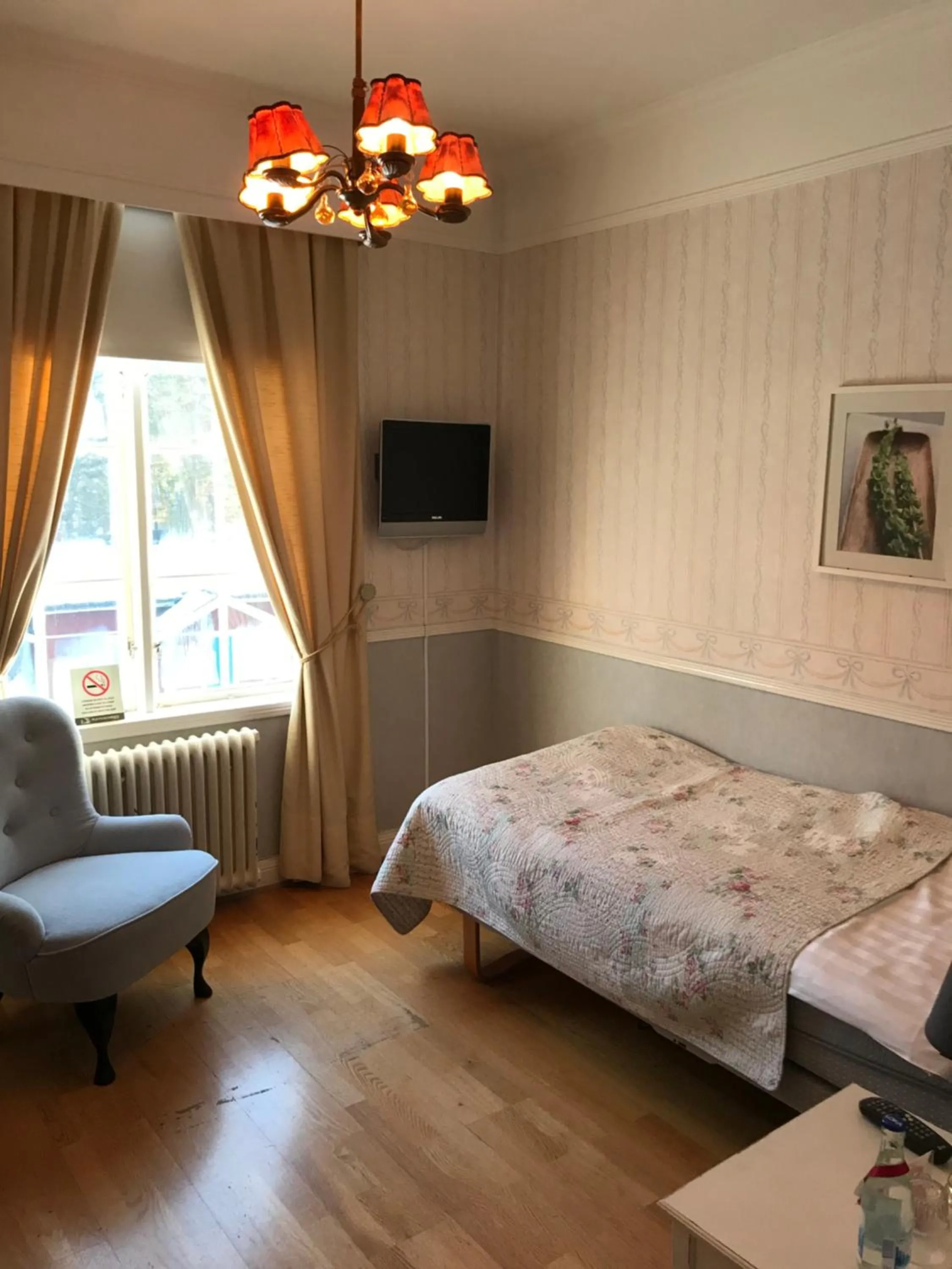 Bed in Hotell Plevnagården