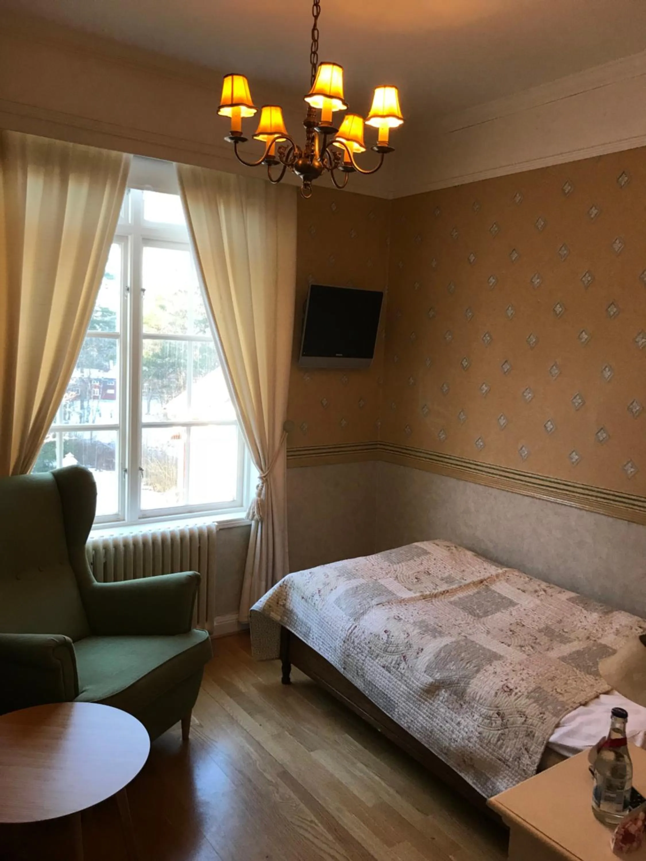 Bed in Hotell Plevnagården