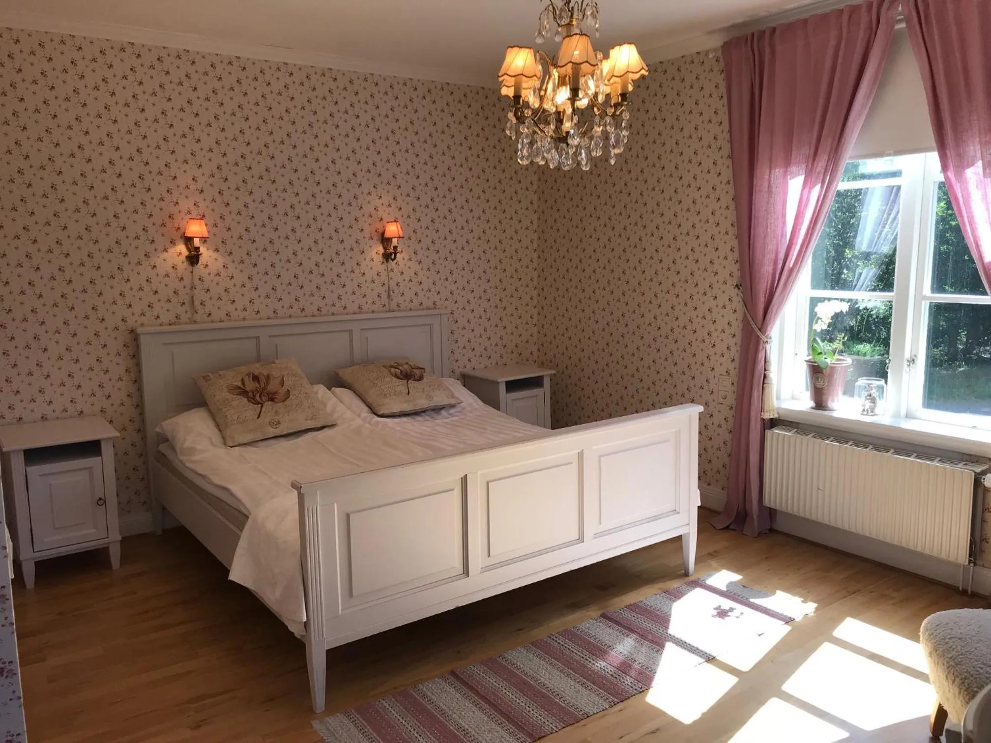 Photo of the whole room, Bed in Hotell Plevnagården