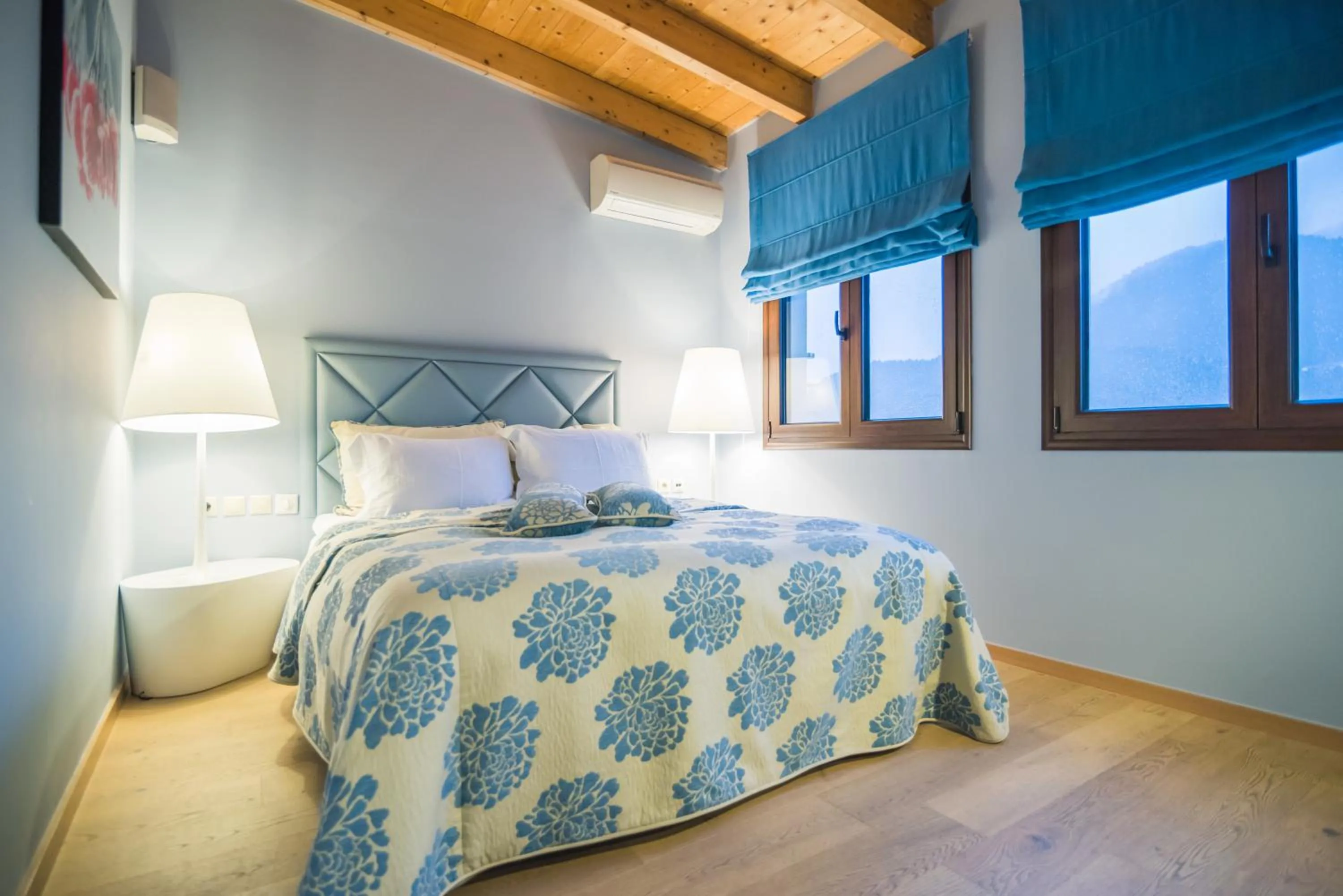 Living room, Bed in Forest Suites Boutique Hotel