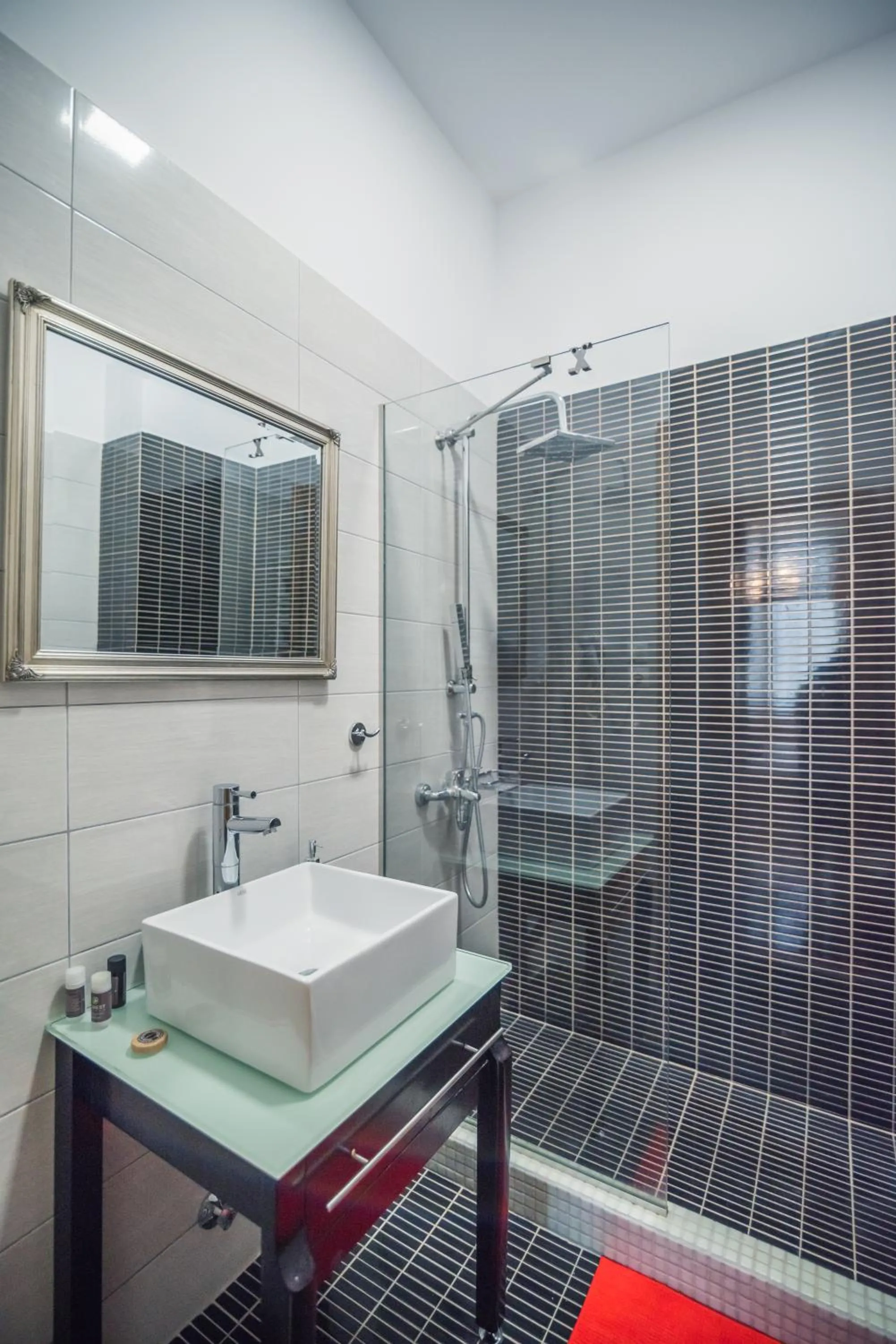 Bathroom in Forest Suites Boutique Hotel