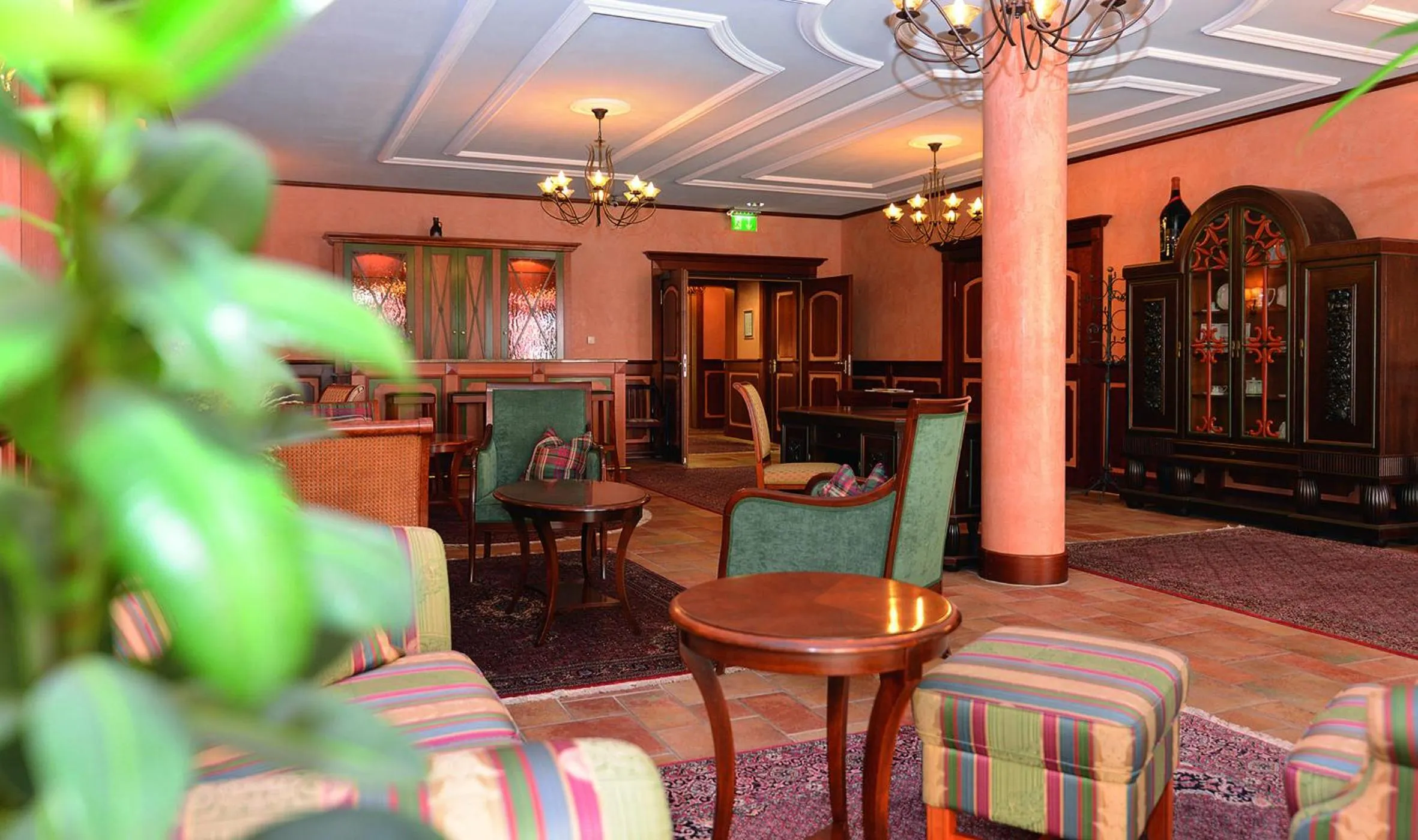 Lobby or reception in Altstadthotel Bräuwirt