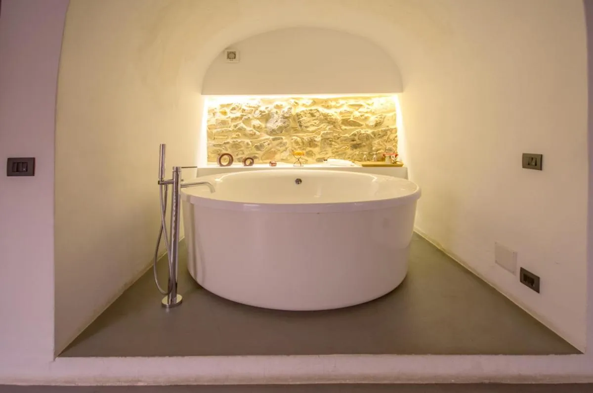 Bathroom in Hotel Diffuso Antichi Ricordi