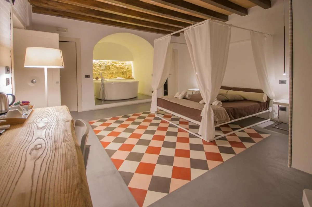 Bedroom, Bed in Hotel Diffuso Antichi Ricordi