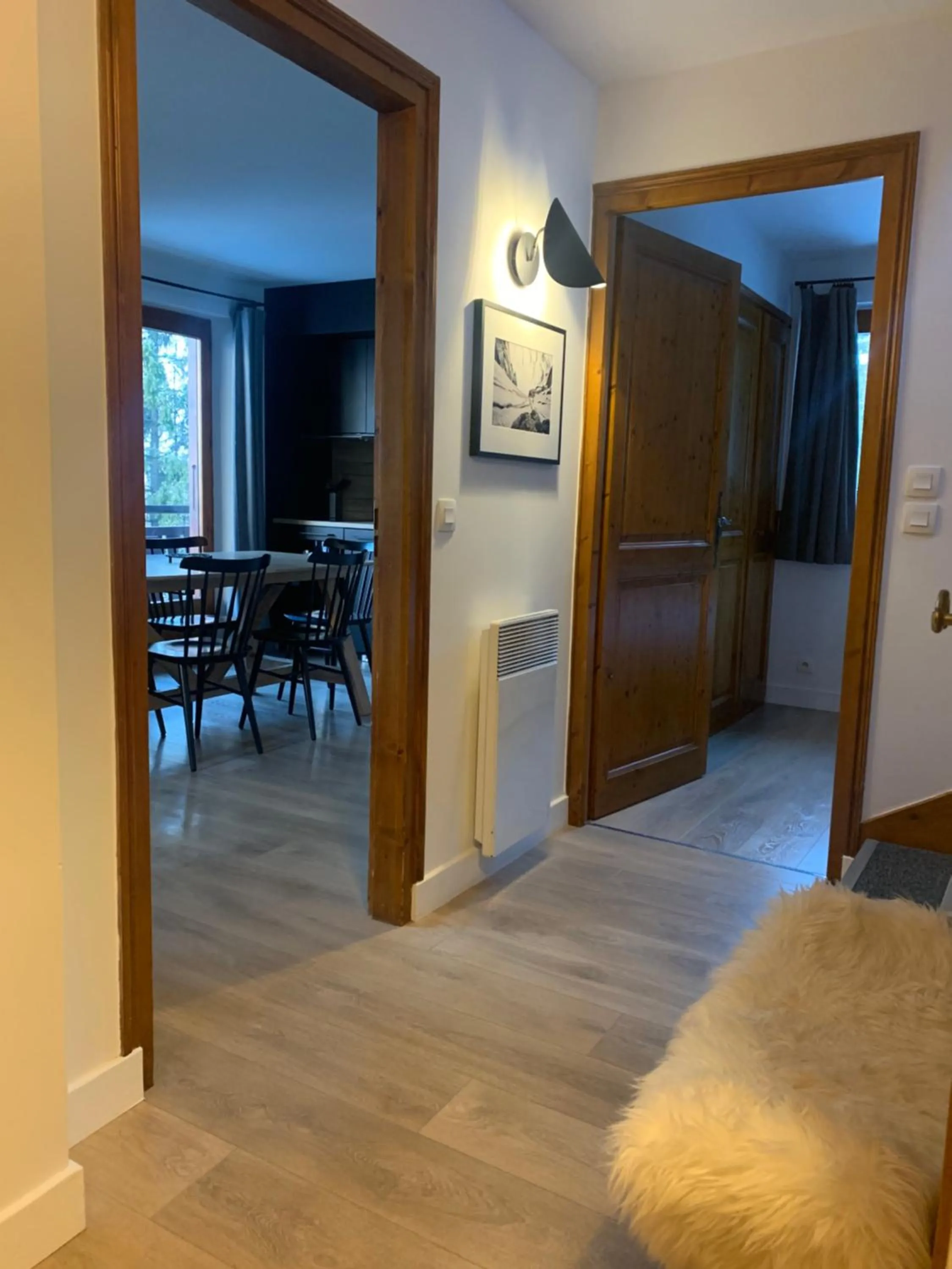 Facade/entrance in La Résidence de L'Ours