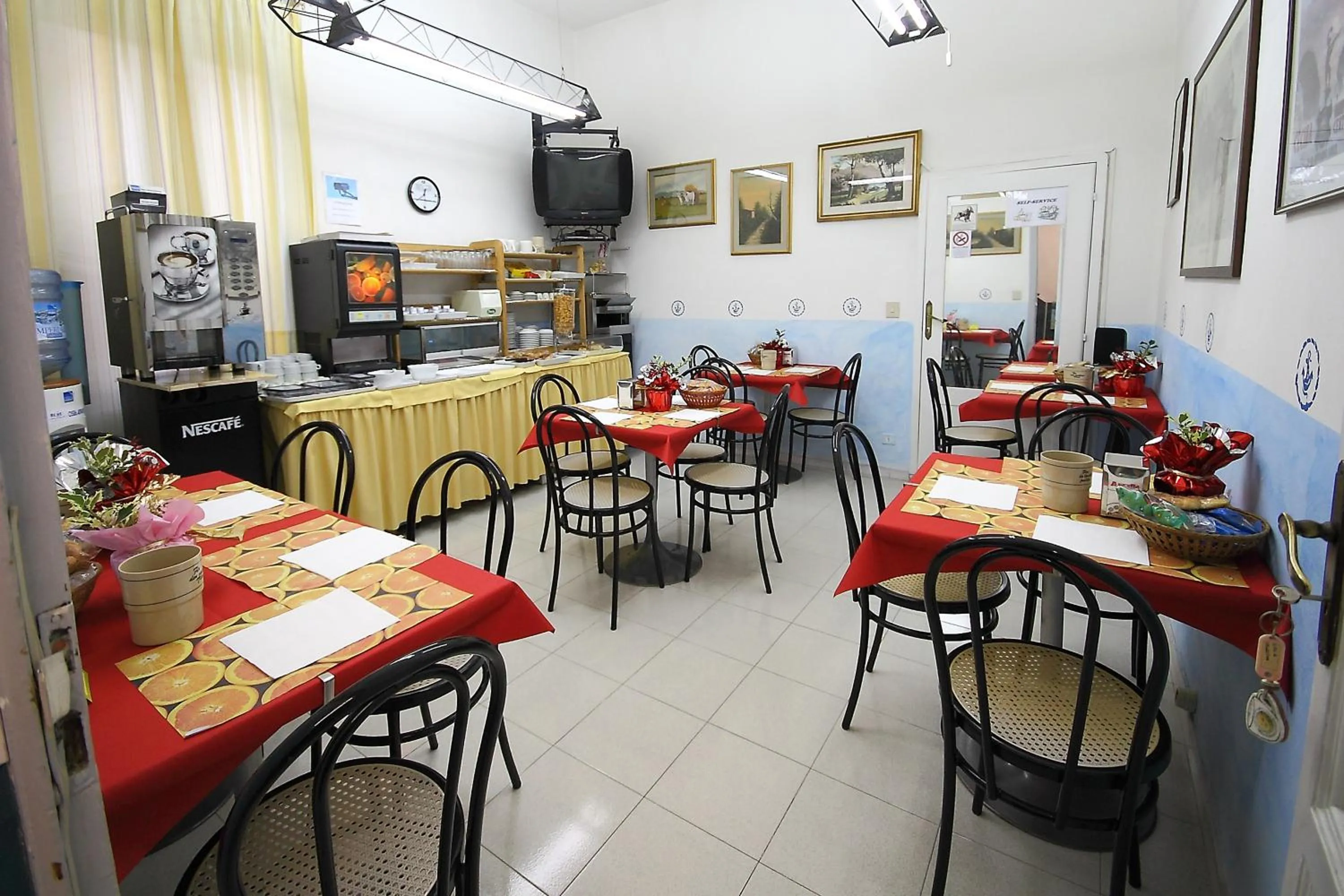 Restaurant/places to eat in Hotel Il Ponte