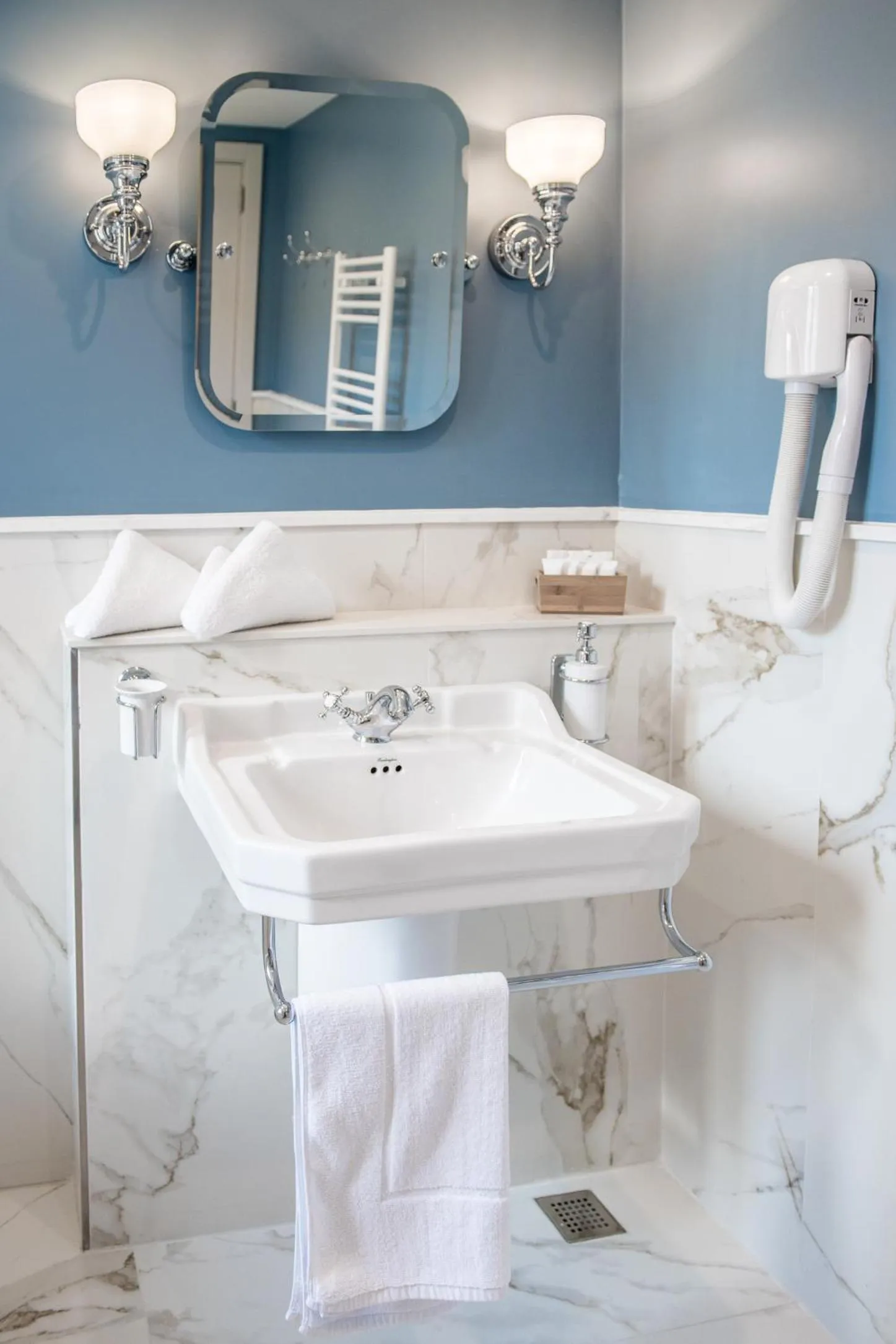 Bathroom in Cesca's Boutique Hotel